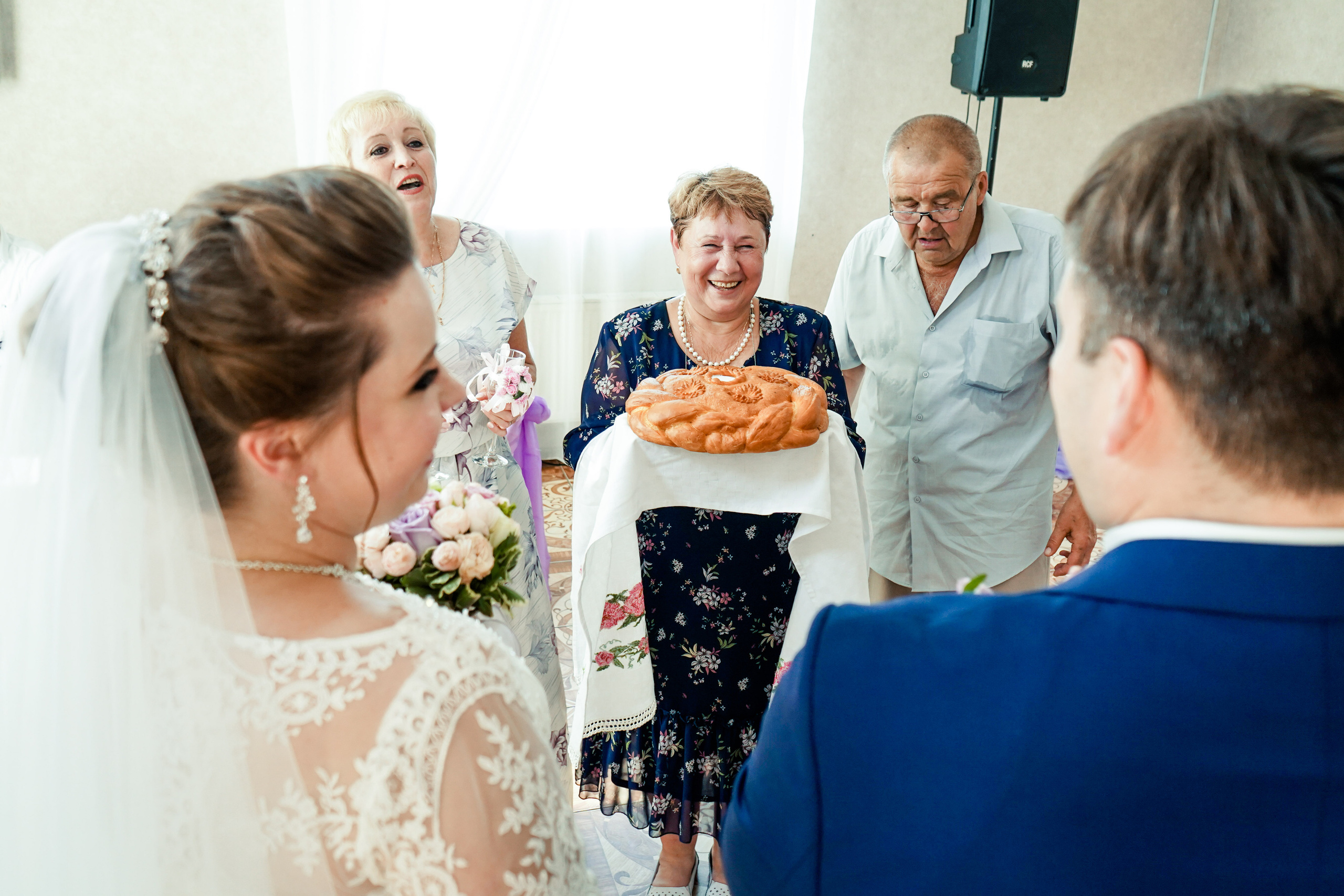 Илья и Ирина 20 августа, свадебная фотосъемка. Семейный и портретный фотограф в Екатеринбурге Анна Лобанова