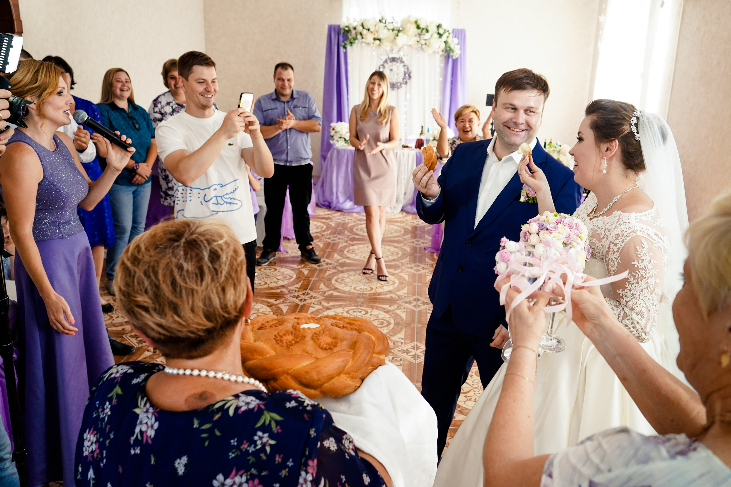 Илья и Ирина 20 августа, свадебная фотосъемка. Семейный и портретный фотограф в Екатеринбурге Анна Лобанова