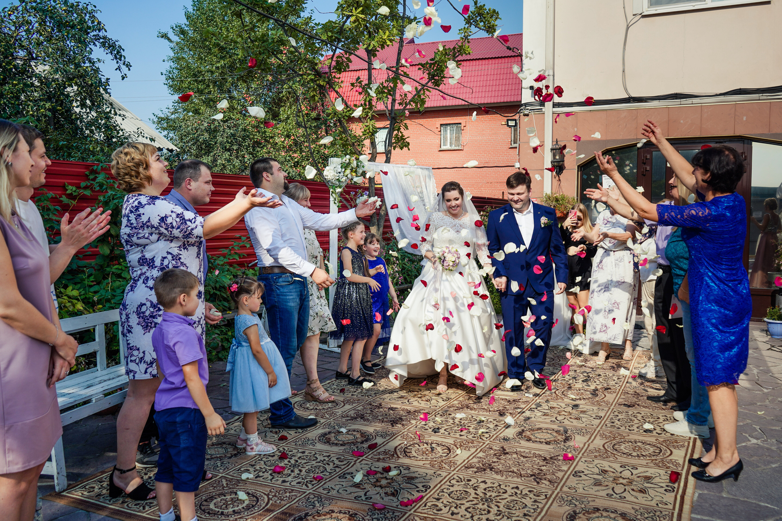 Илья и Ирина 20 августа, свадебная фотосъемка. Семейный и портретный фотограф в Екатеринбурге Анна Лобанова