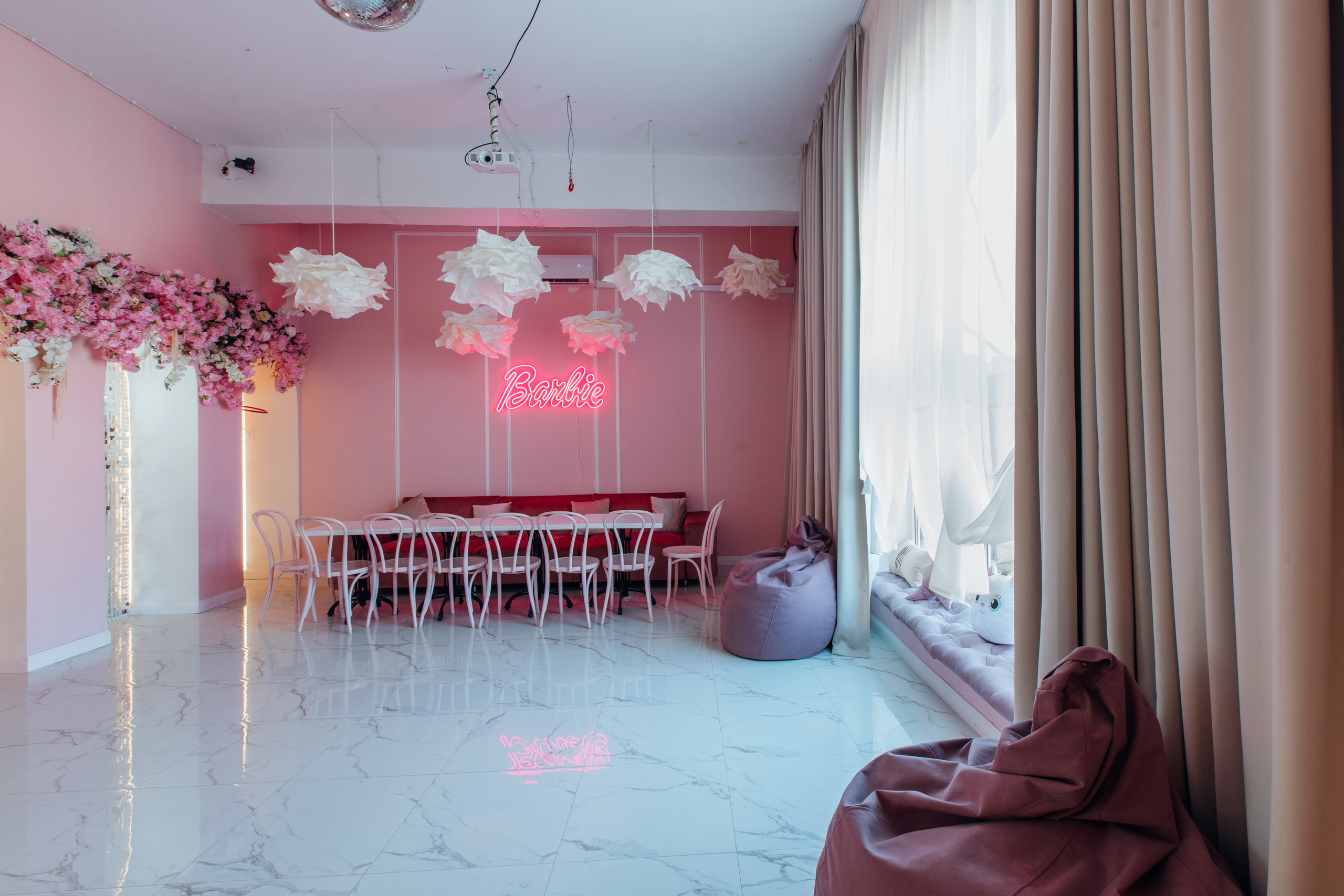 Профессора Качалова, 8И. Аренда лофта в СПб для мероприятий