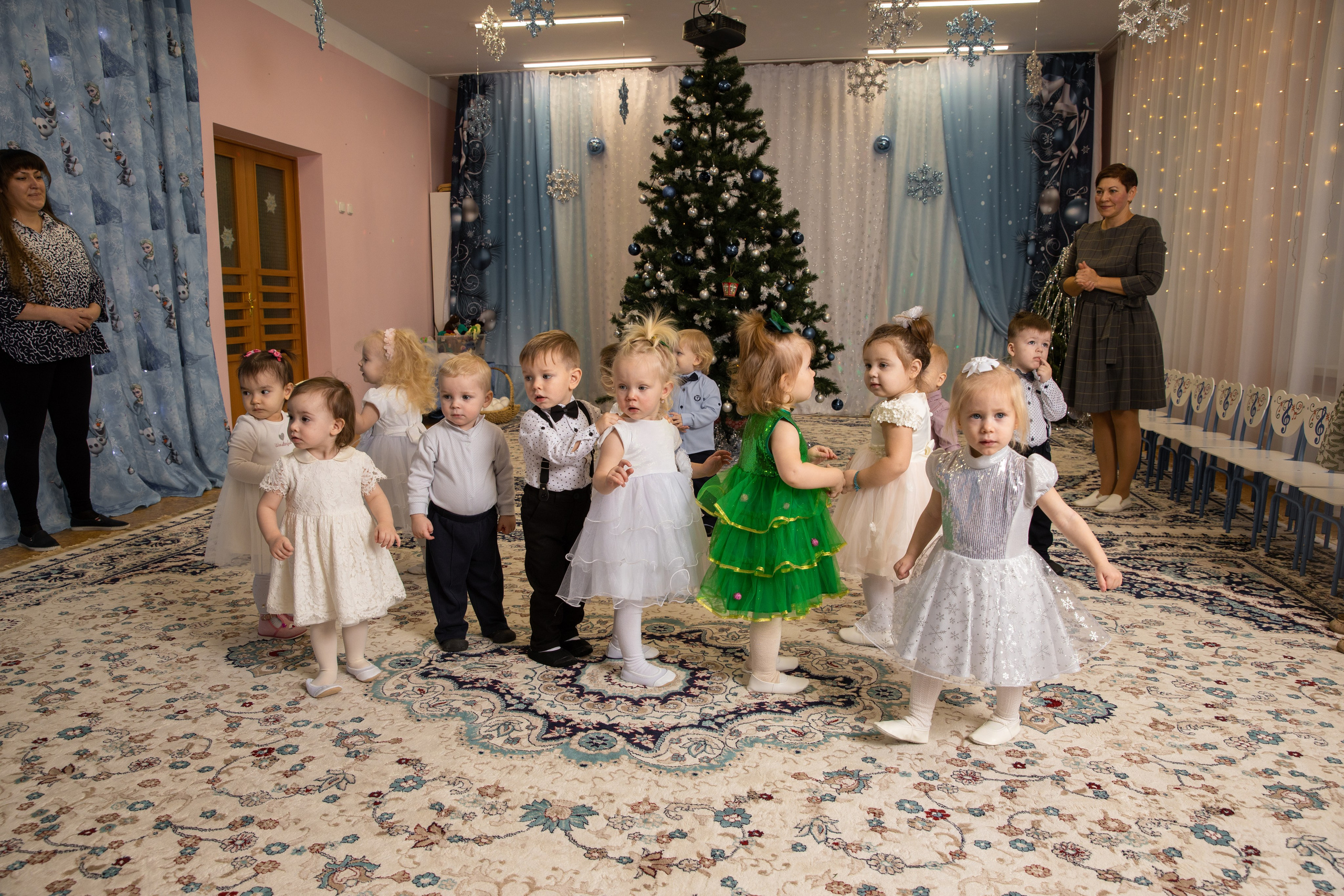 Новогодний утренник Успех. Фотограф в Железнодорожном и Балашихе