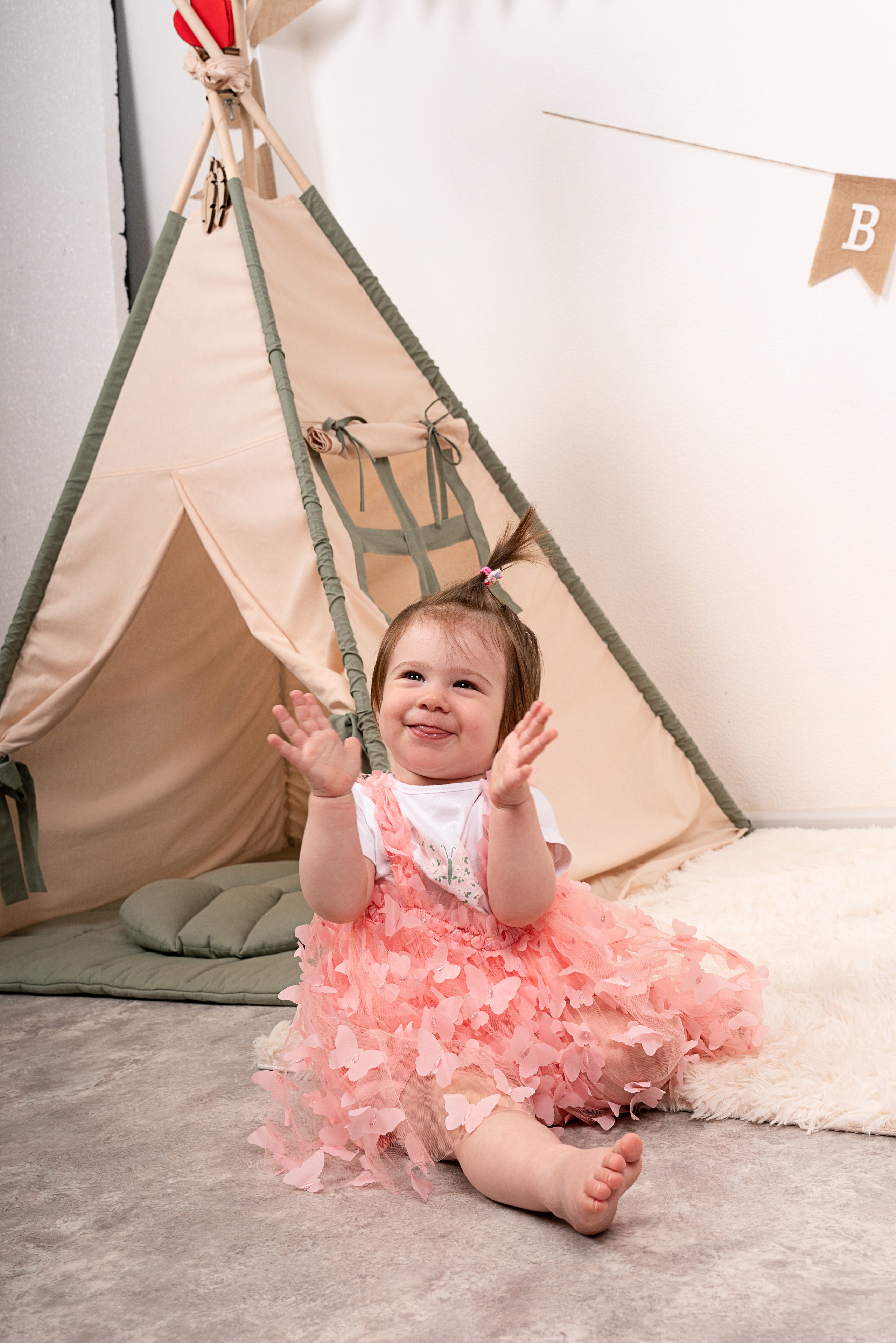 Фотосессия в студии на годик, 2,3 и т.д. Nikolay Serfoord