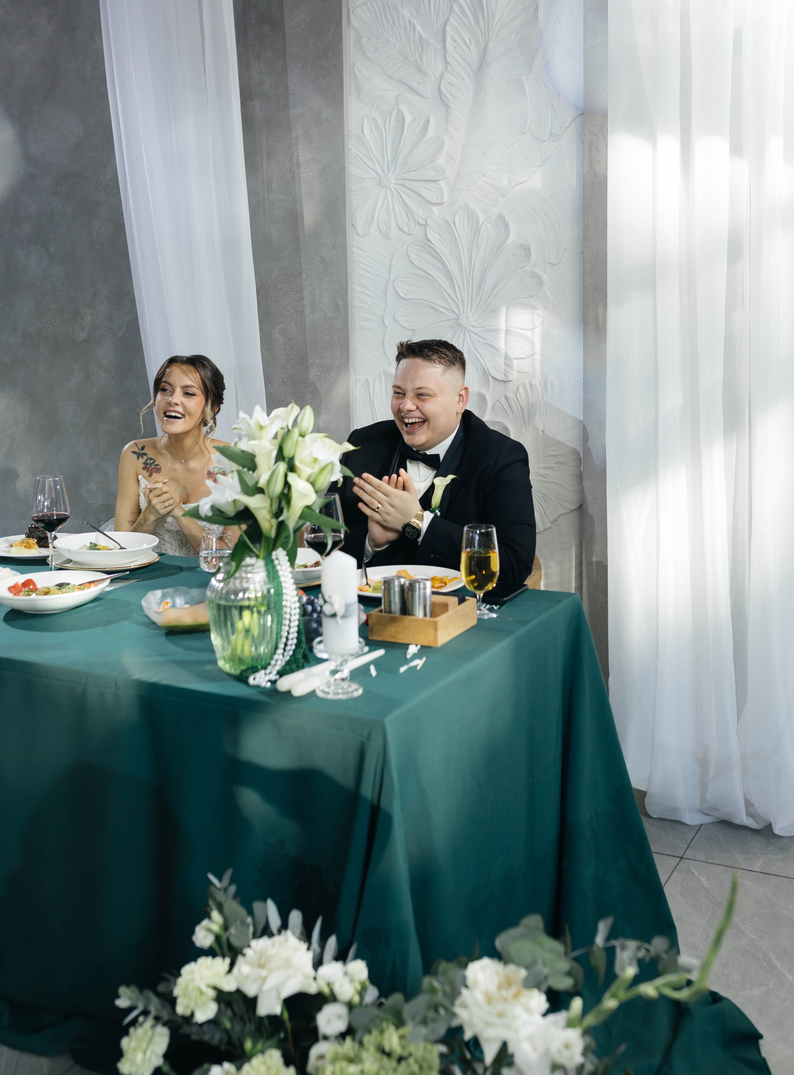 Свадебная история. Лесной Виладж. Свадебный и семейный фотограф Рассказова Виктория