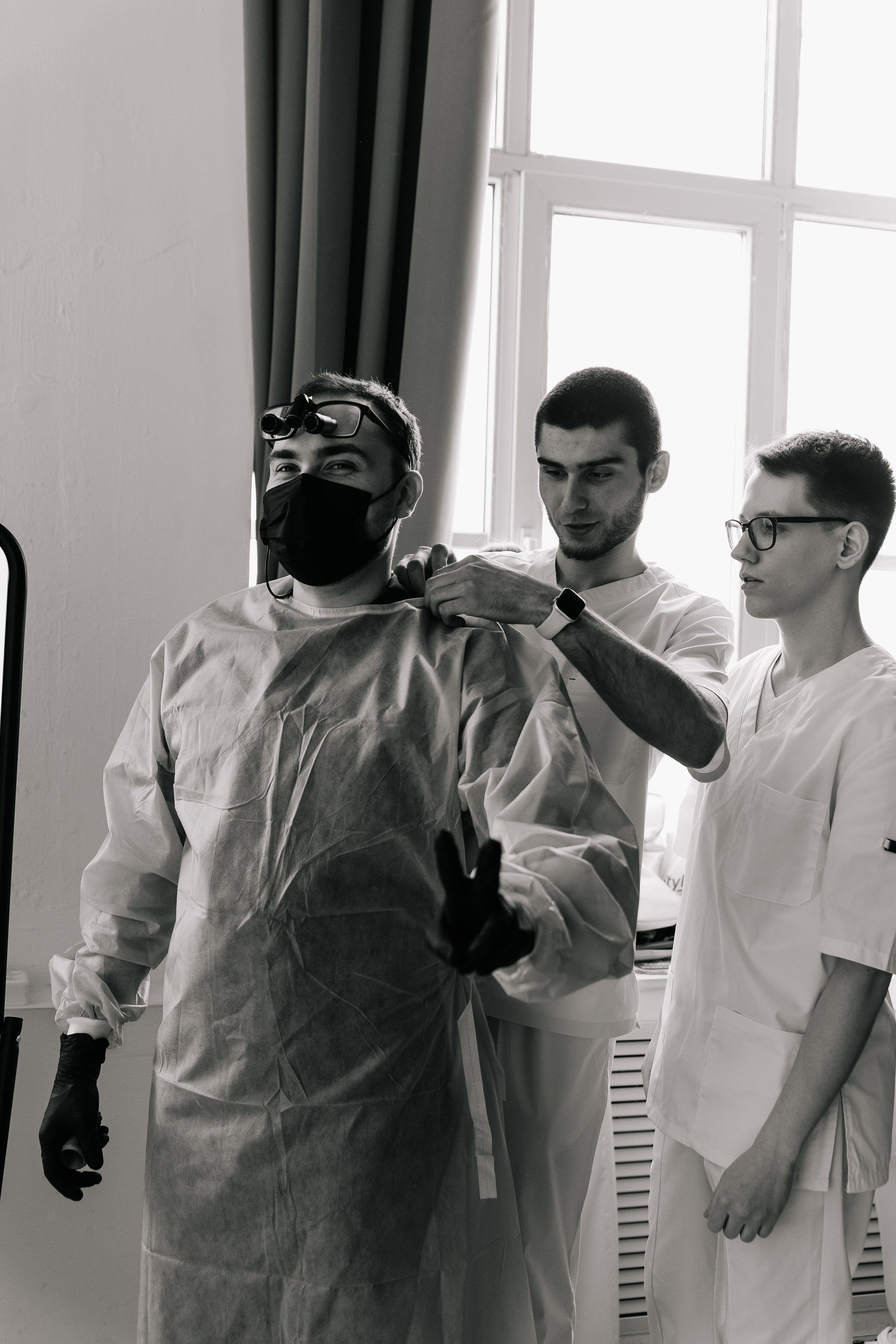 Выпускники медицинского университета. Свадебный и семейный фотограф Исаев Давид в Краснодаре