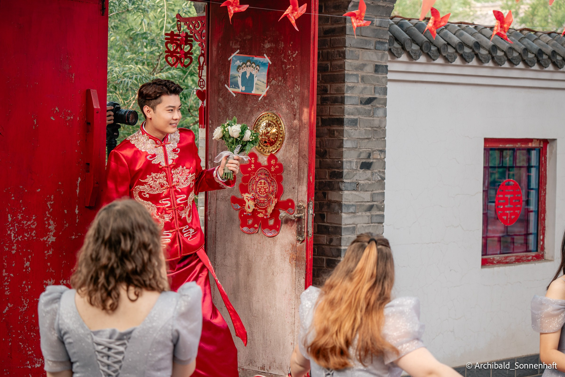 Chinese Wedding in China. Photographer in Guangzhou, China. Archibald Sonnenhaft