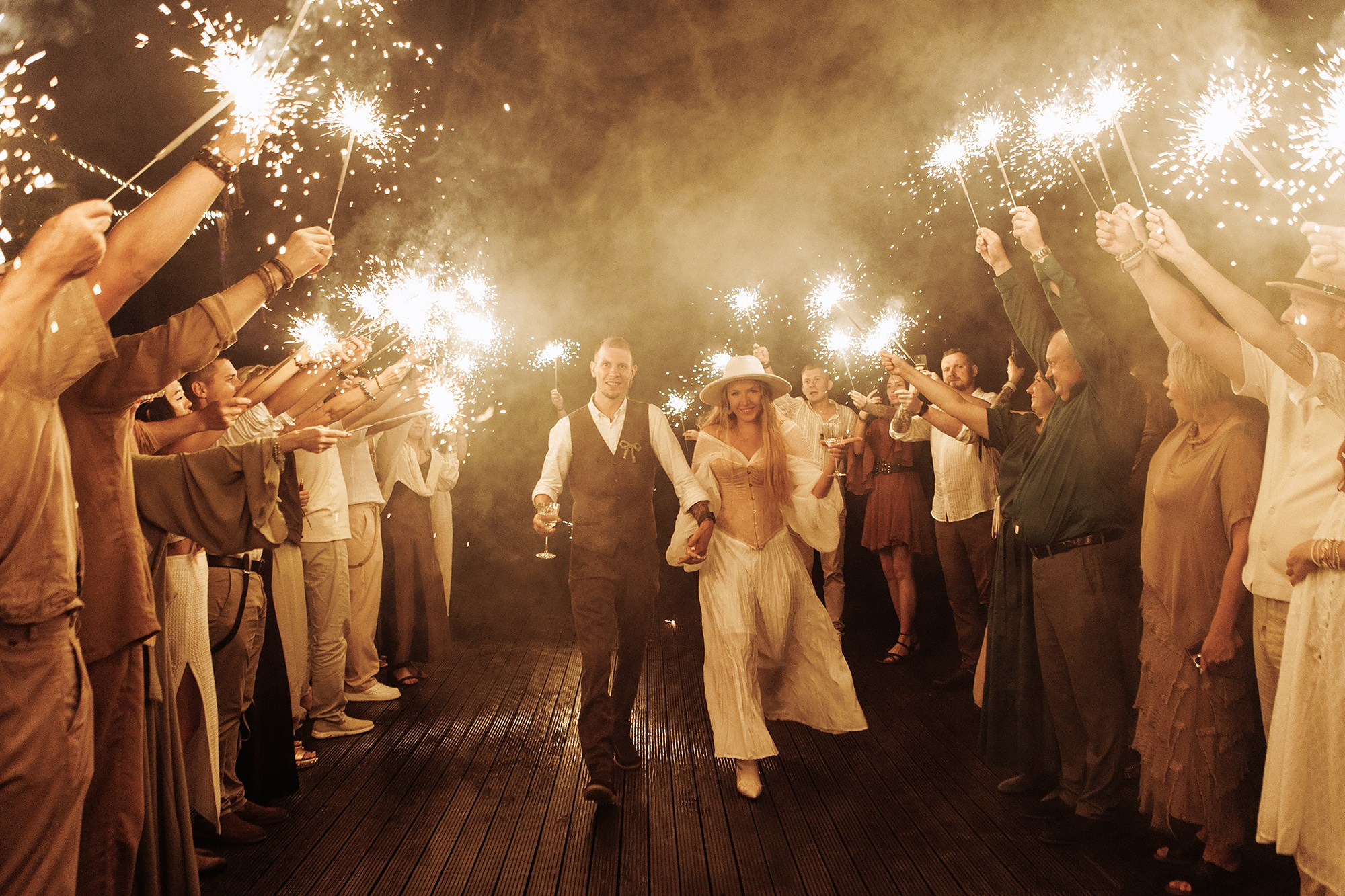 Костя и Даша 1.08.25. Свадебный фотограф Владивосток Алина Гевондова