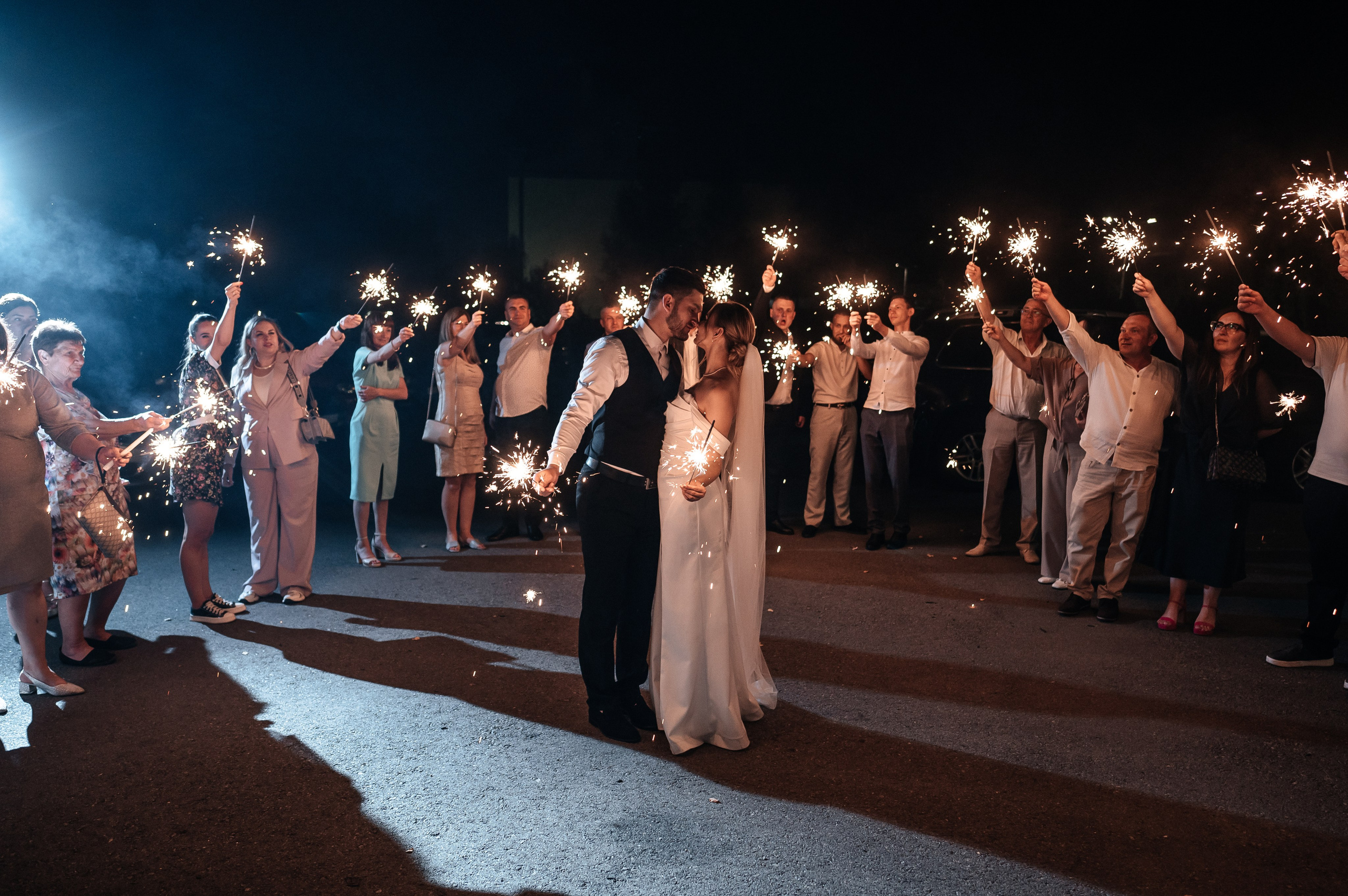 Даниил и Валерия. Черная утка. Полный день. Фотограф Екатерина Бочарникова