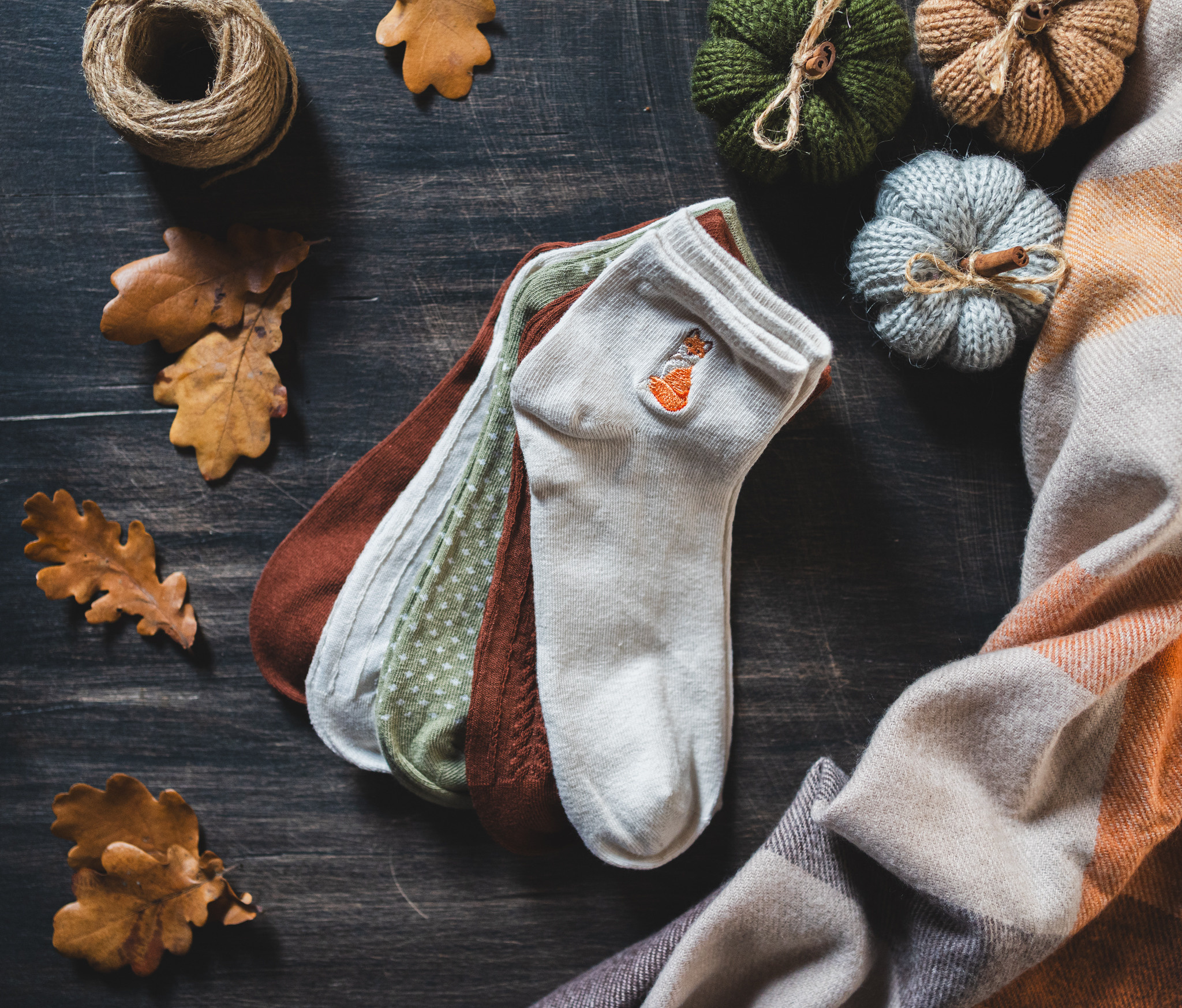 Съёмка носков для для маркетплейсов ozon и wildberries, и для социальных сетей. Предметный фотограф Санкт-Петербург