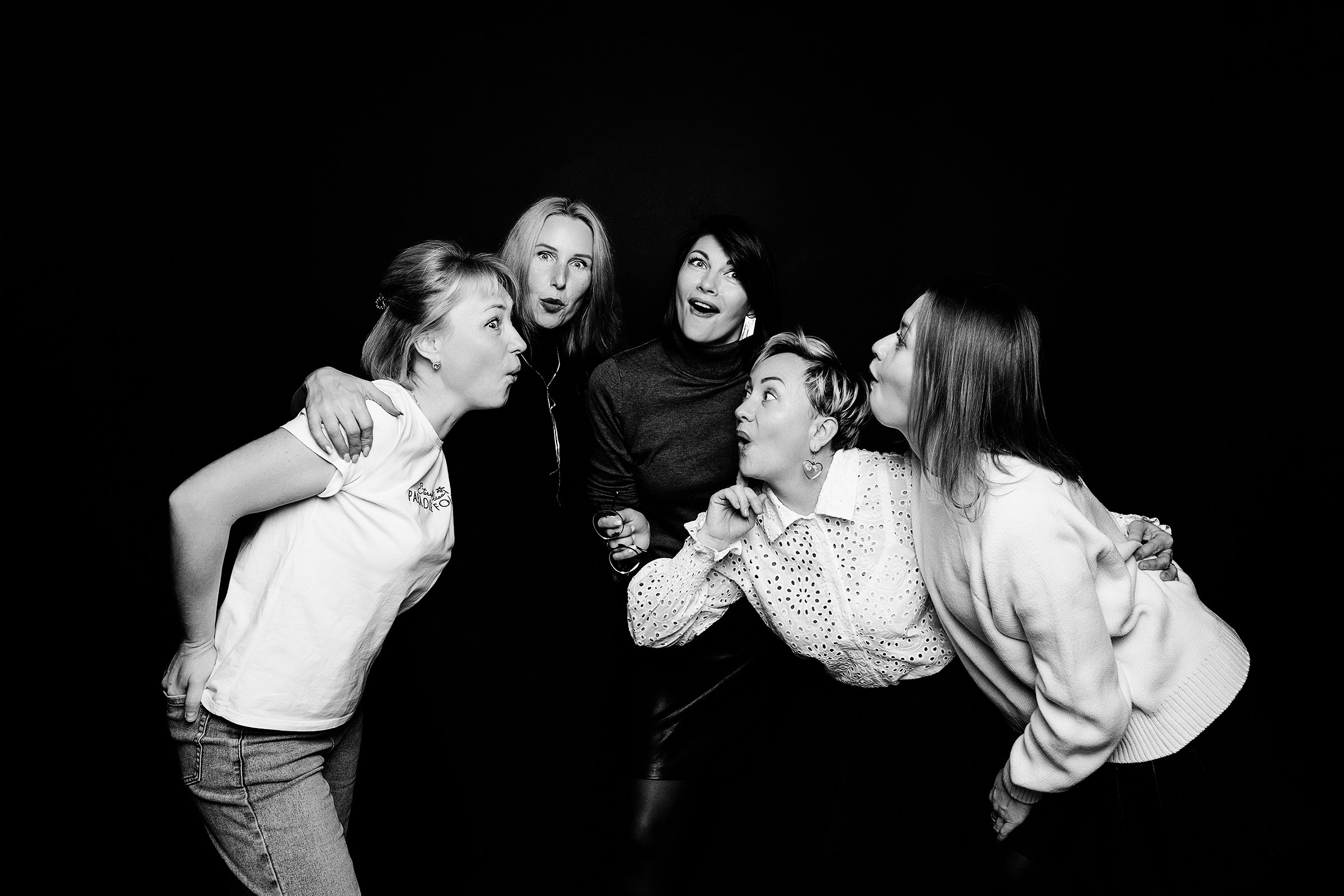 Групповой портрет в фотостудии