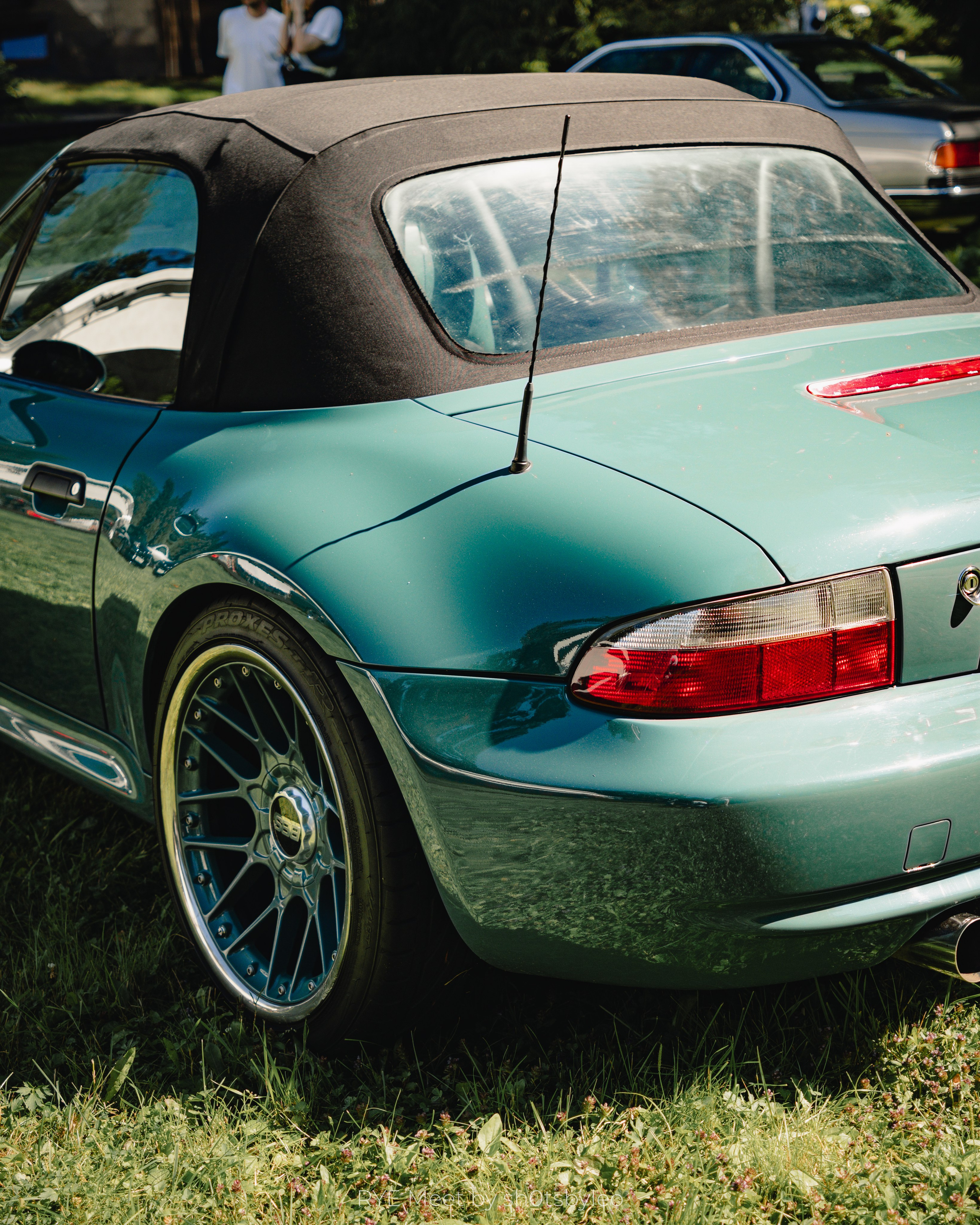 Масштабный летний фестиваль RYE Meet — встреча клуба любителей автомобилей старше 25-лет. Автомобильный фотограф Антон Цырулев