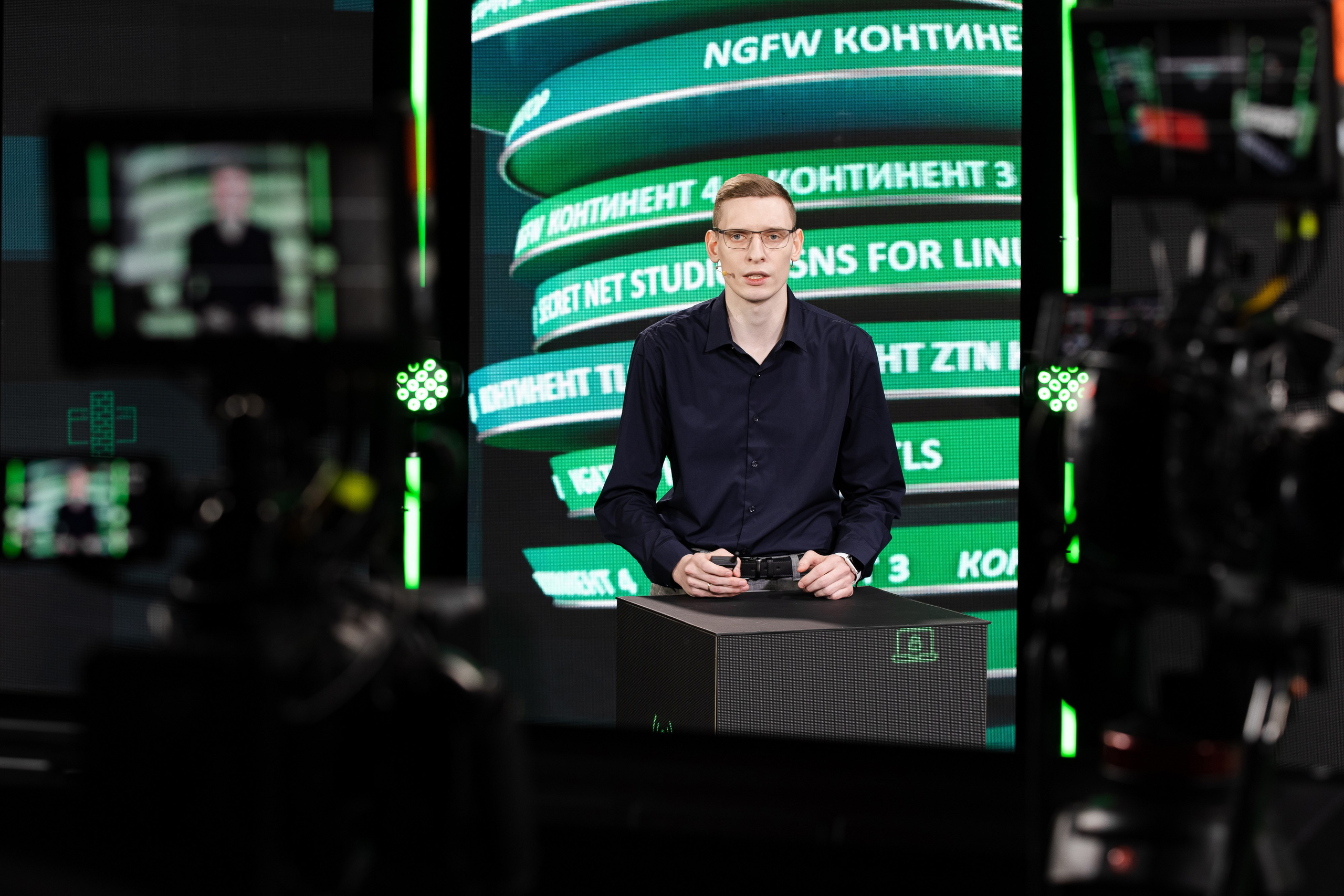 Онлайн эфир. Свадебный репортажный фотограф в Москве