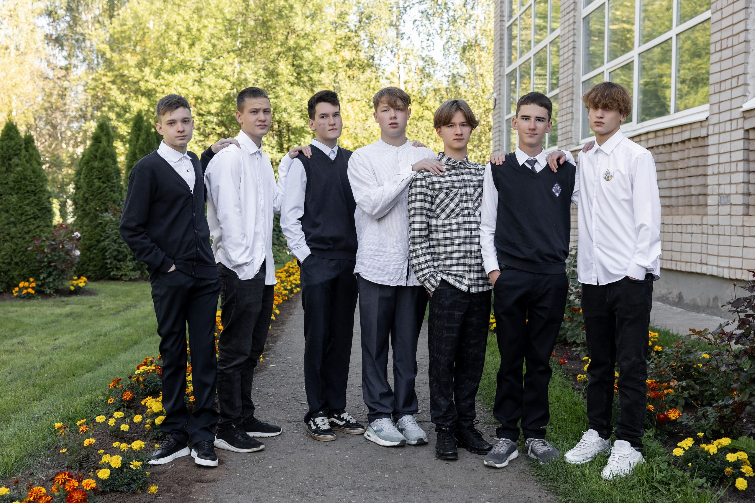 Школа 32, 9В (часовая Фотосессия у школы). Свадебный и Семейный фотограф г. Ижевск Гульназ Солдатова. Гульназ фото