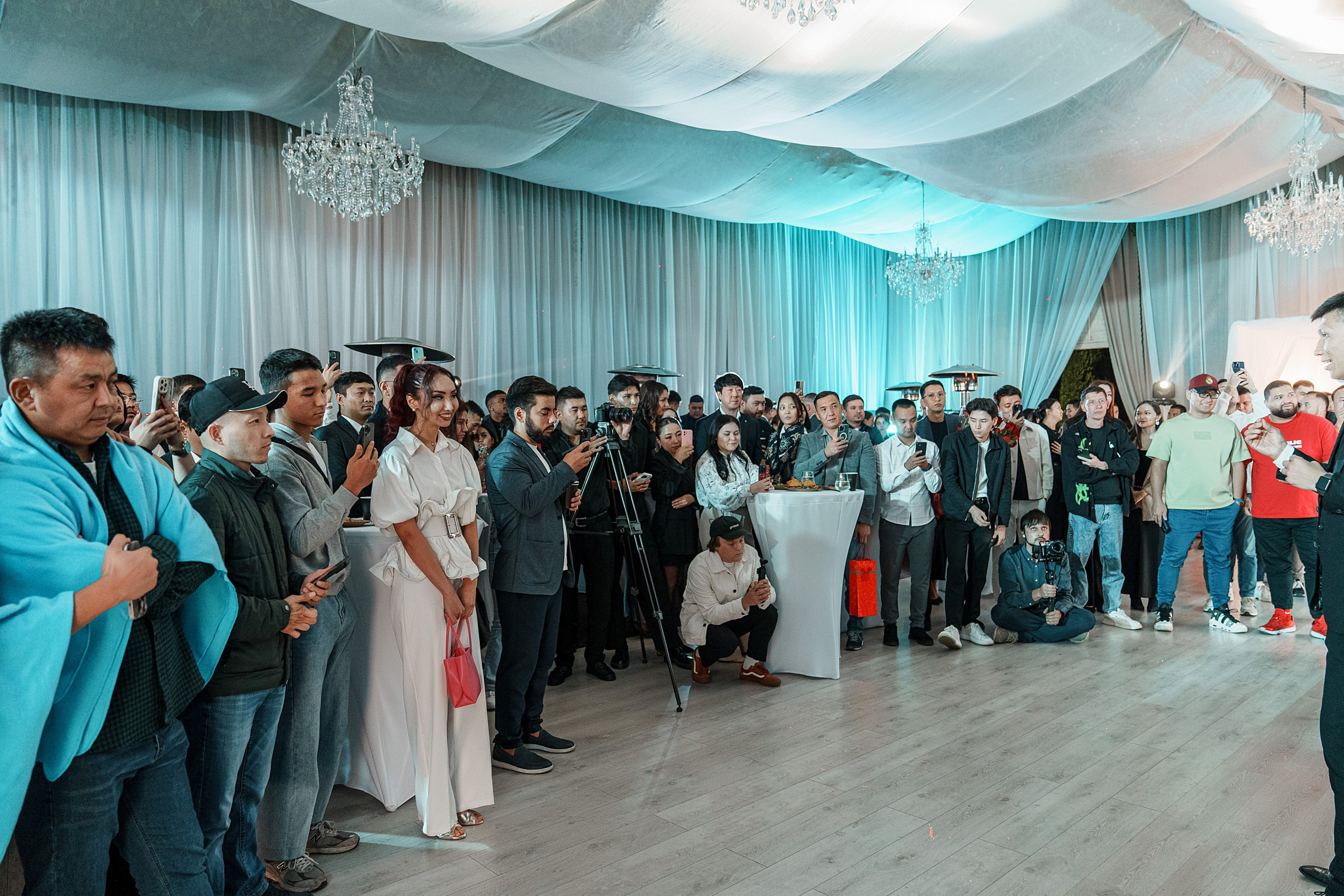 Презентация новой моделей JAC JS8. Фотограф TAULAN_1