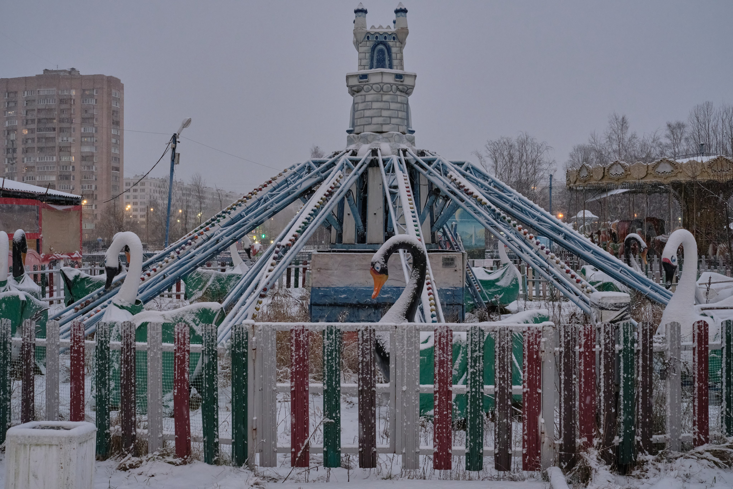 Городской пейзаж — deadpan | Филипп Линзин. Репортажный и портретный фотограф в Санкт-Петербурге Филипп Линзин