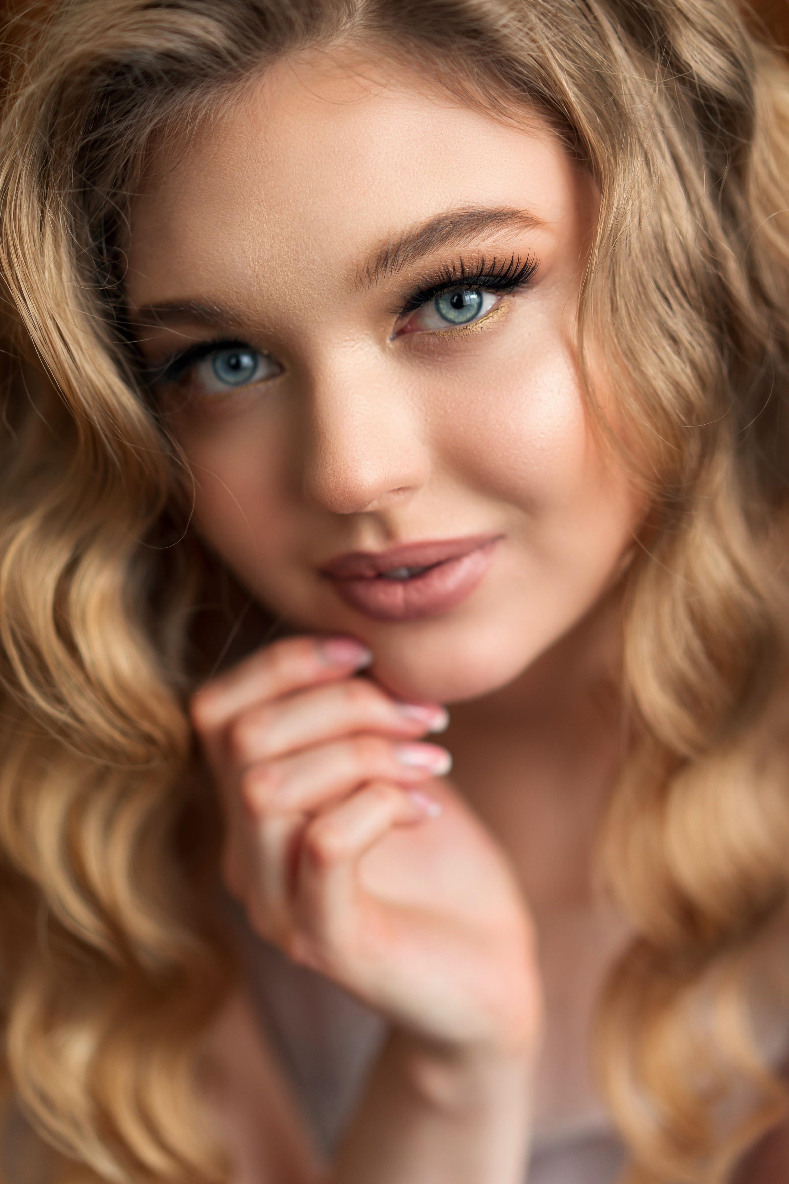 Портретная фотосессия в библиотеке. Фотограф Екатеринбург Кокшарова Александра