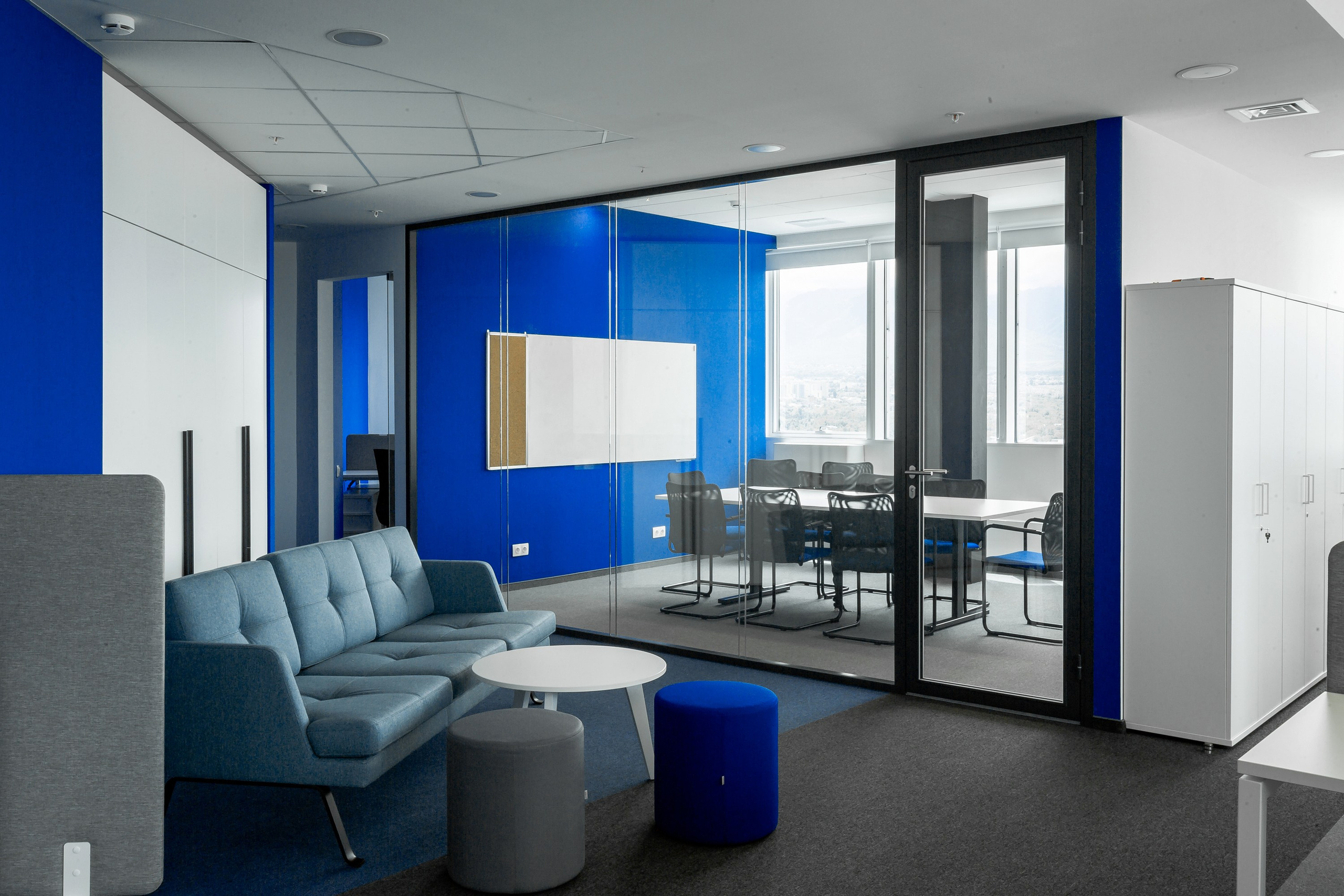 Mercure space. Репортажный фотограф в Алмате Чумаков Георгий