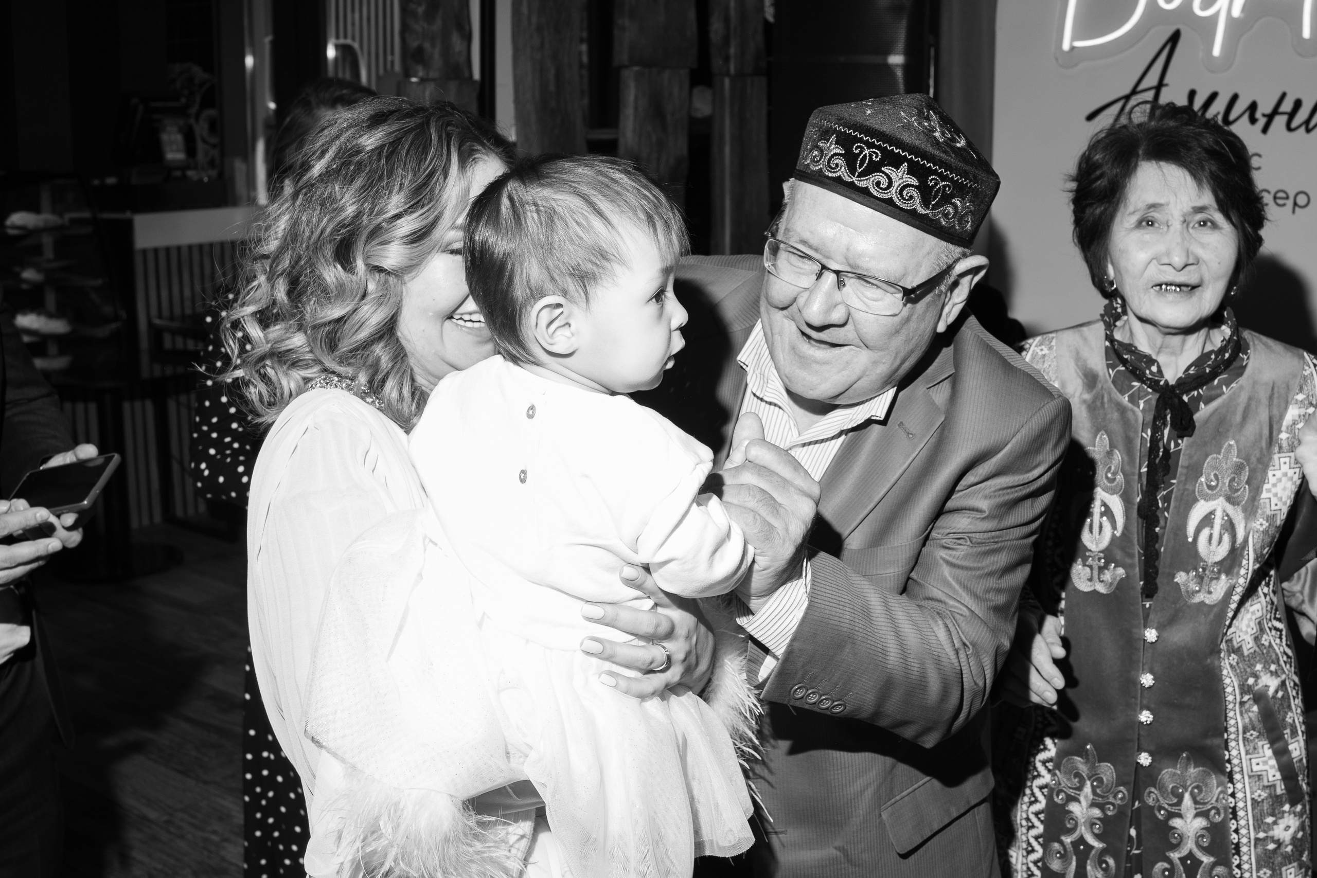 Амина — Тұсау кесер — 1 годик малышке