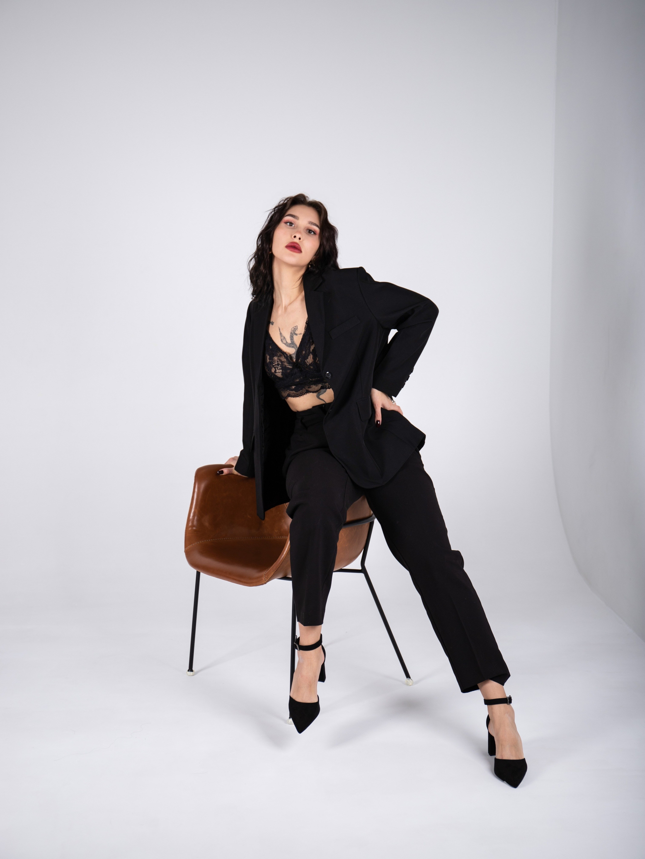 На циклораме. Свадебный и семейный фотограф в Москве Мила Широких