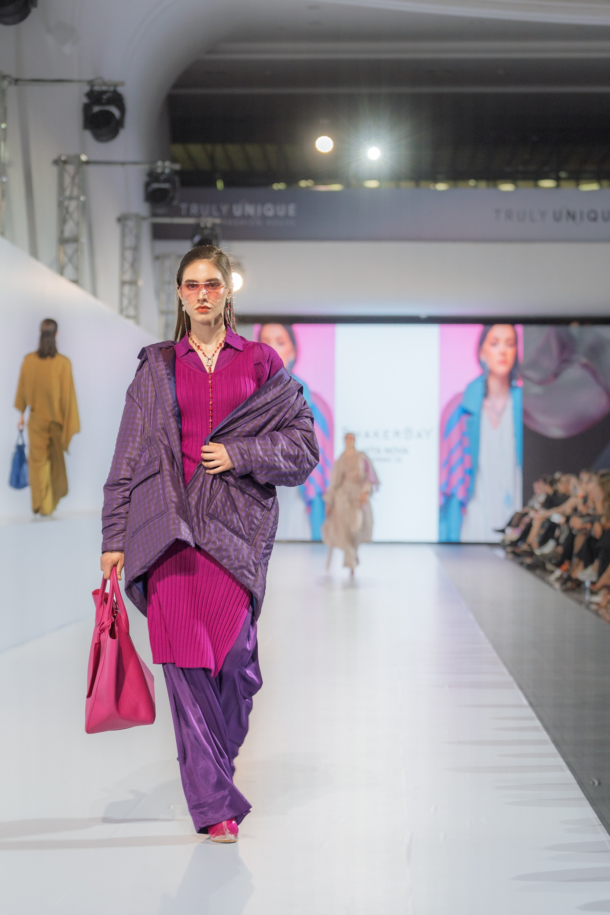 Shakerbay Vita Nova. Сайт Алматинского НЮ АРТ, будуар и фэшн фотографа Дениса Карпенко