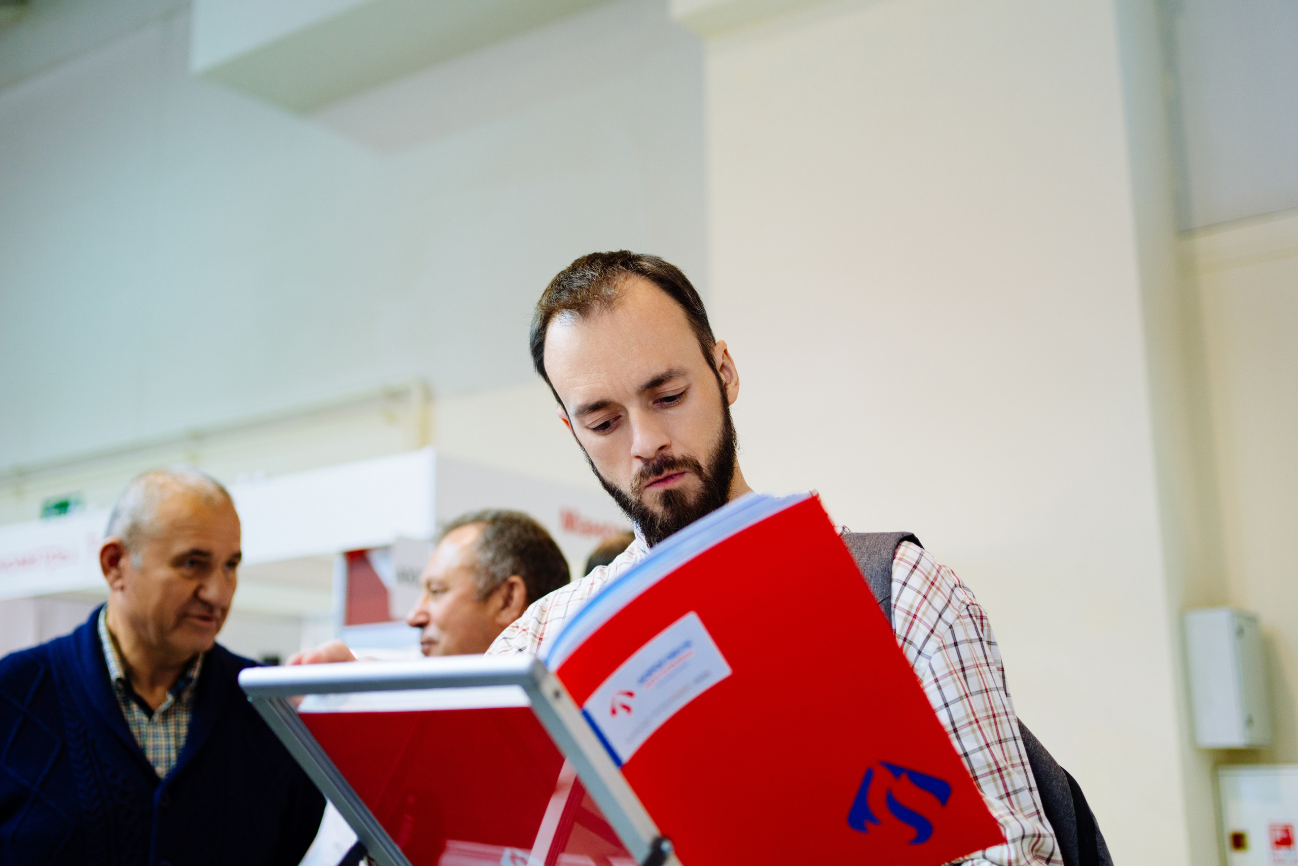 Heat & Electro Machinery Expo (стенд группы компаний ЕКС). Репортажный и портретный фотограф Алексей Полячек