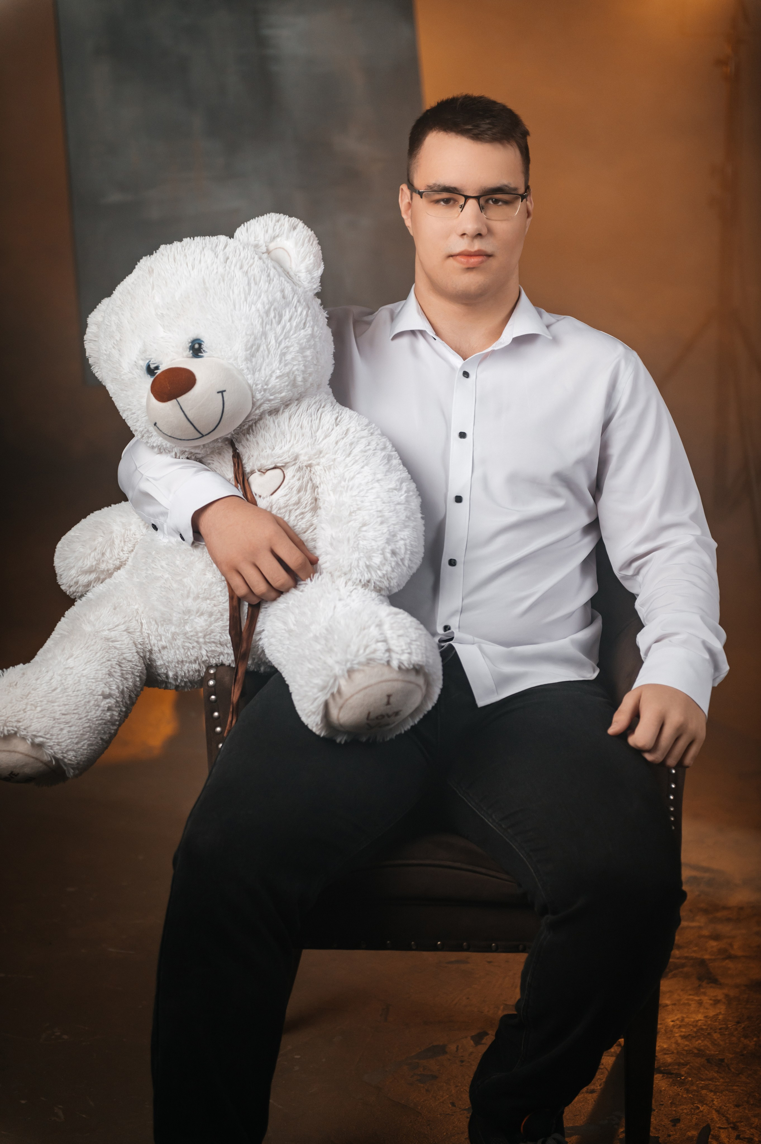 Старшие классы. Современные выпускные альбомы в Новосибирске