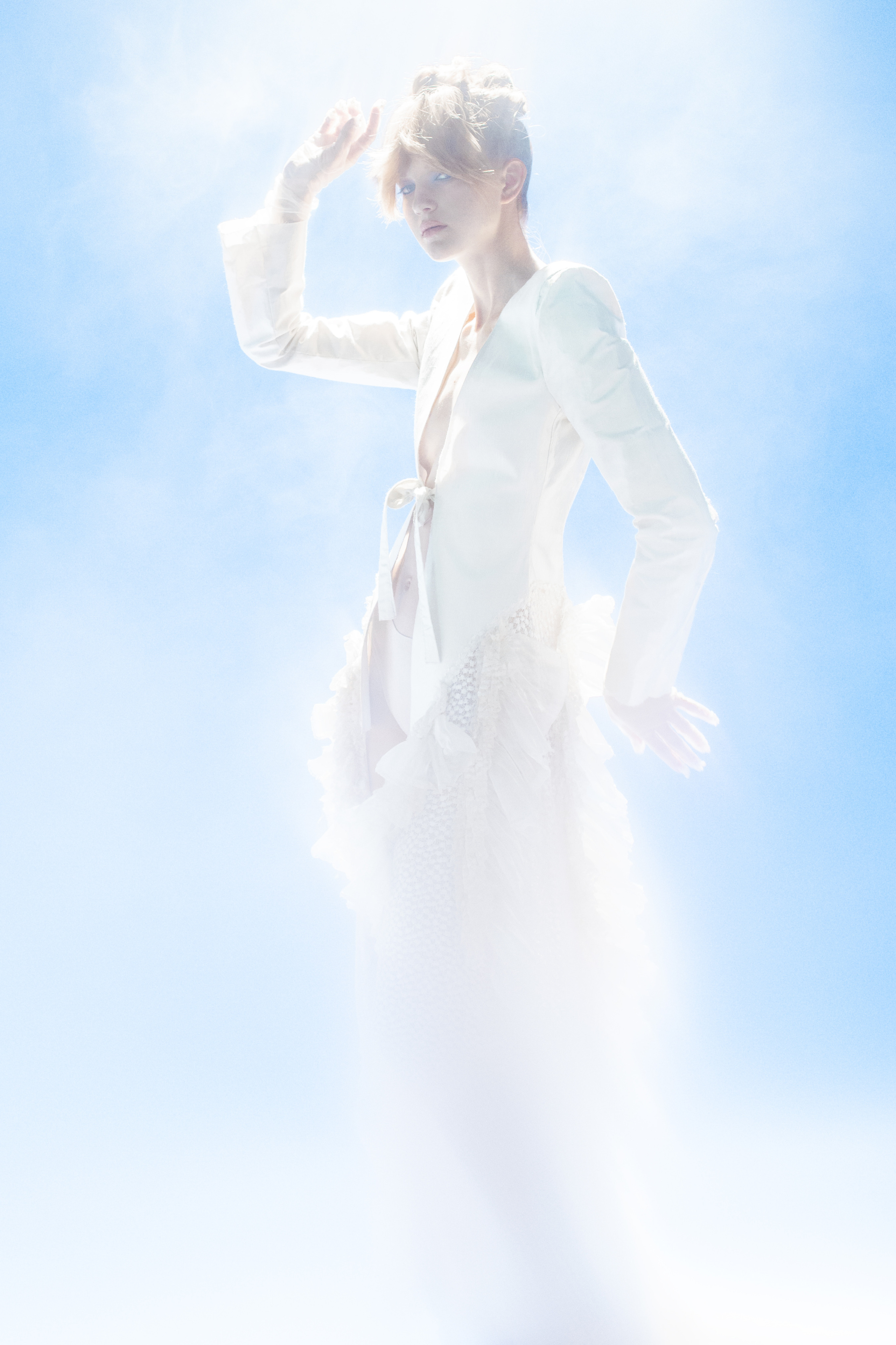 В облаках. Света Полетаева Москва