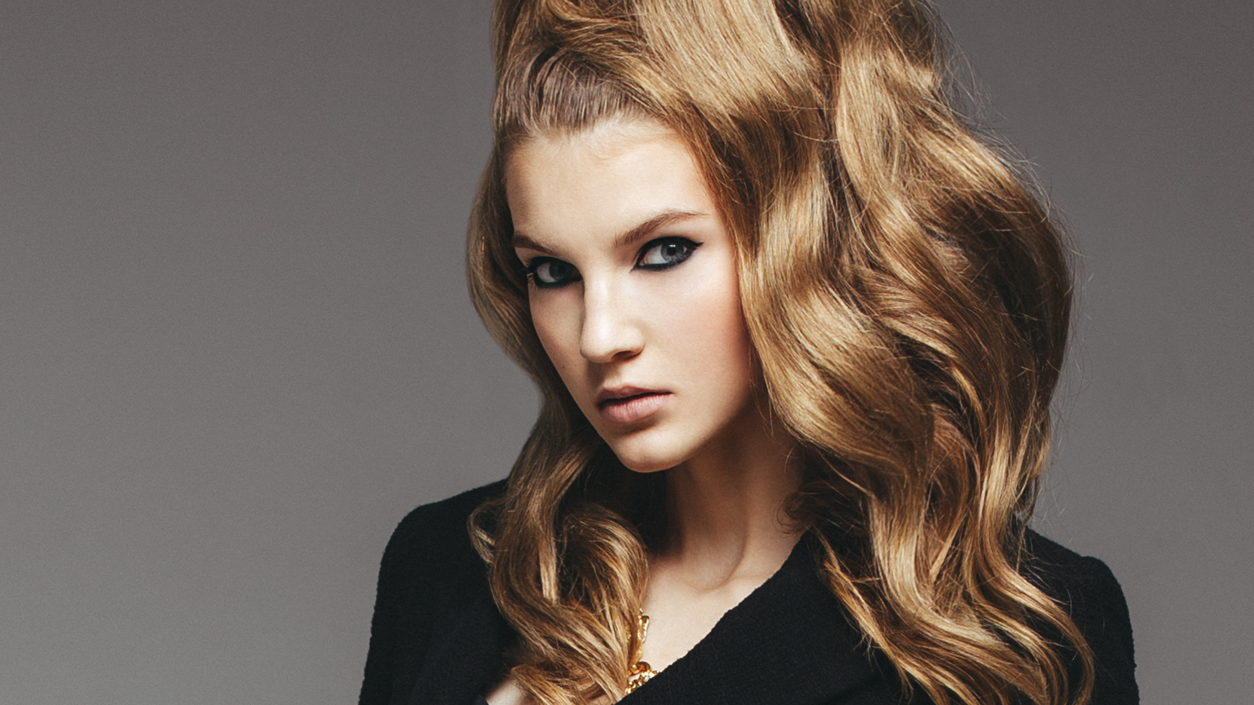 А-ля Версаче. Света Полетаева Москва