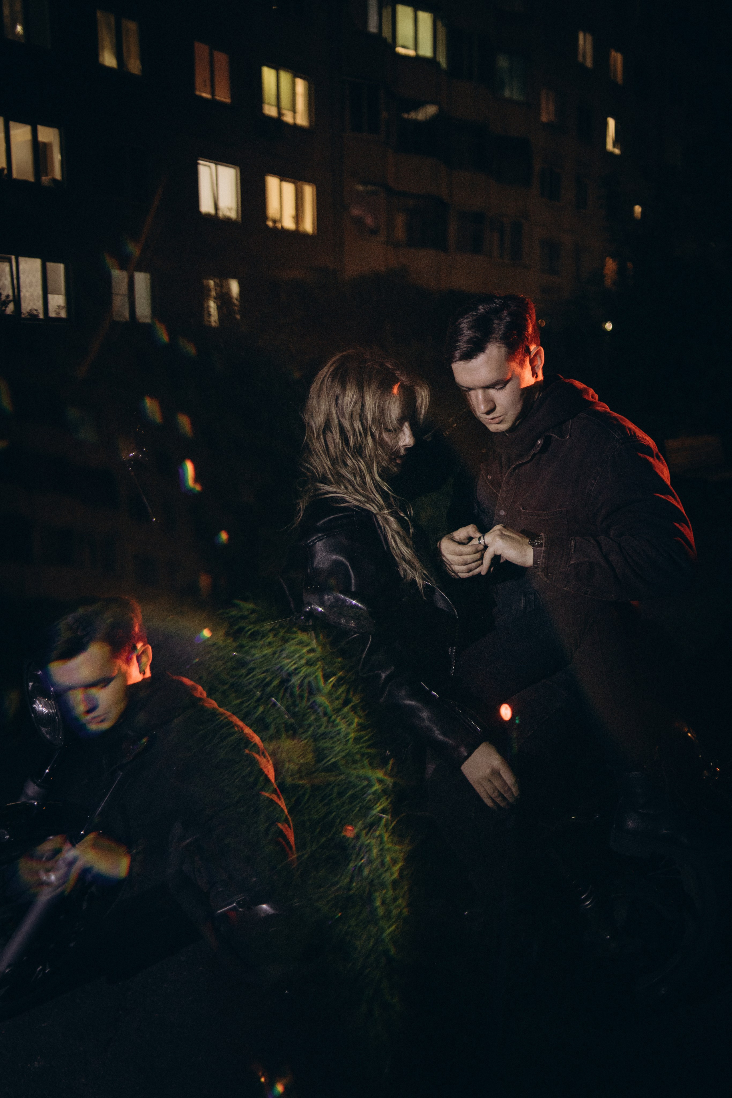 Ангелина и Даниил. Фото на мотоцикле. Фотограф Регина Крикунова г. Красноярск