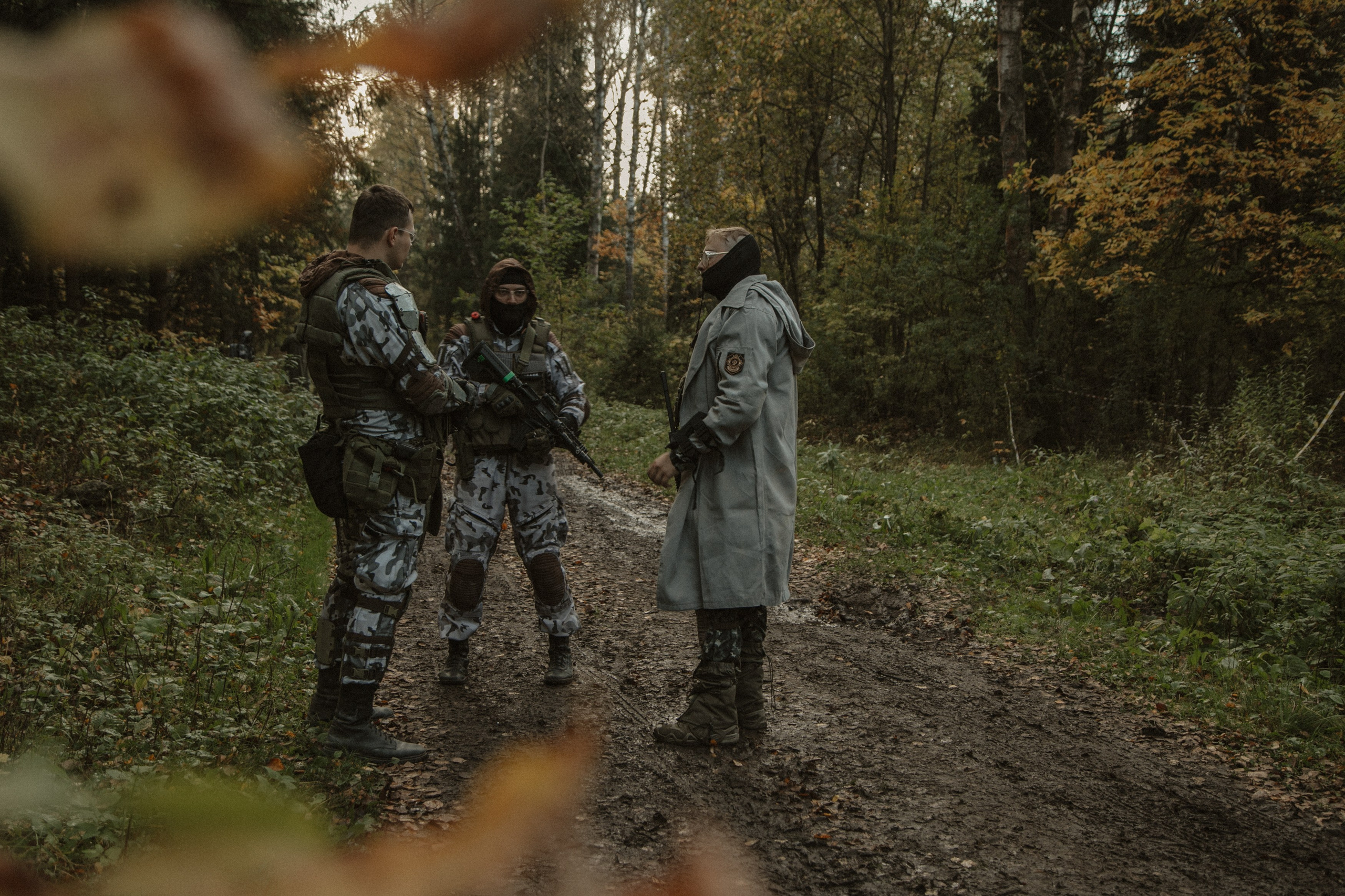 Полоса отчуждения 26-27.09.26. Репортажный фотограф в Москве Агафонова Мария