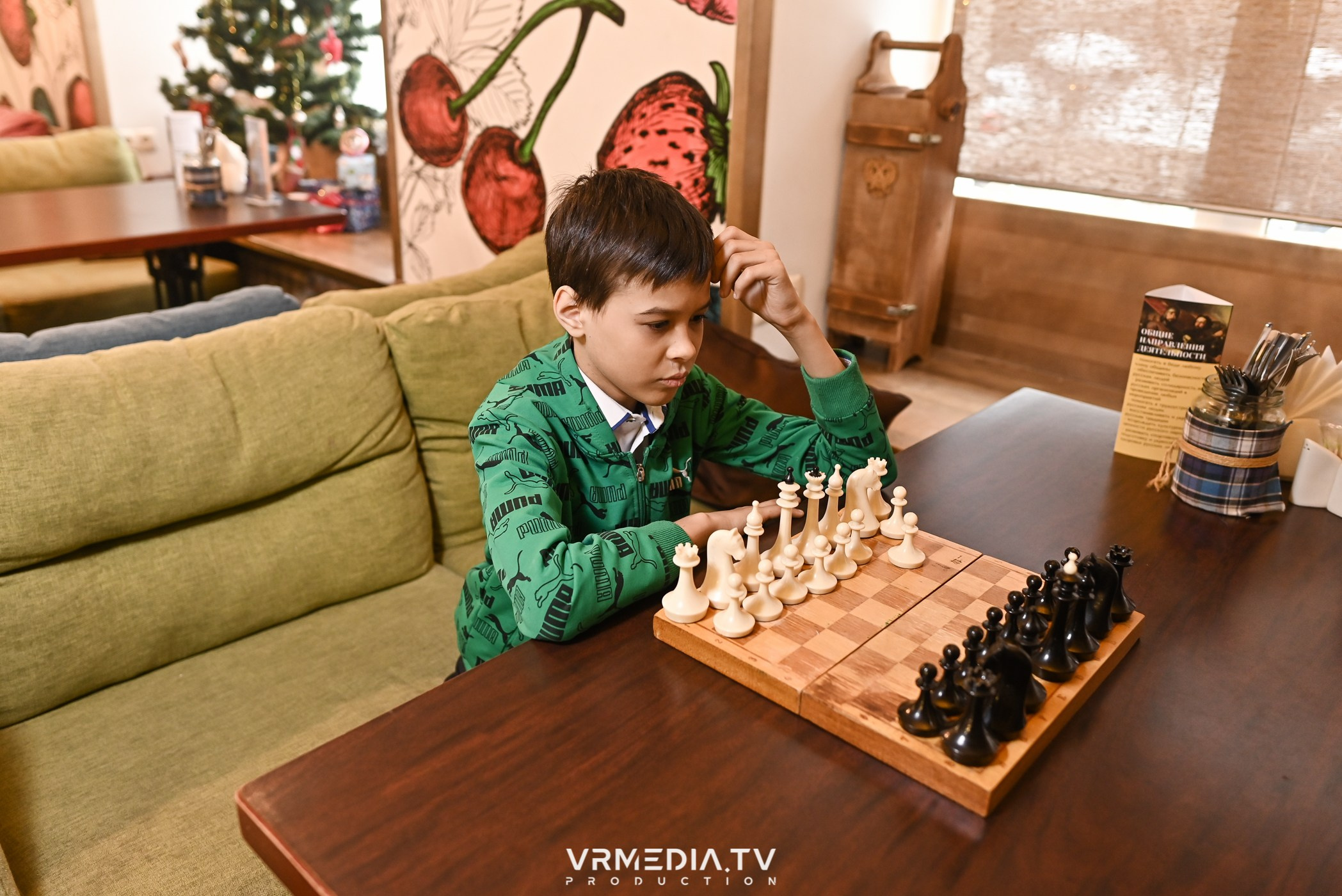 Новогодний вечер в кафе «кАмпот»