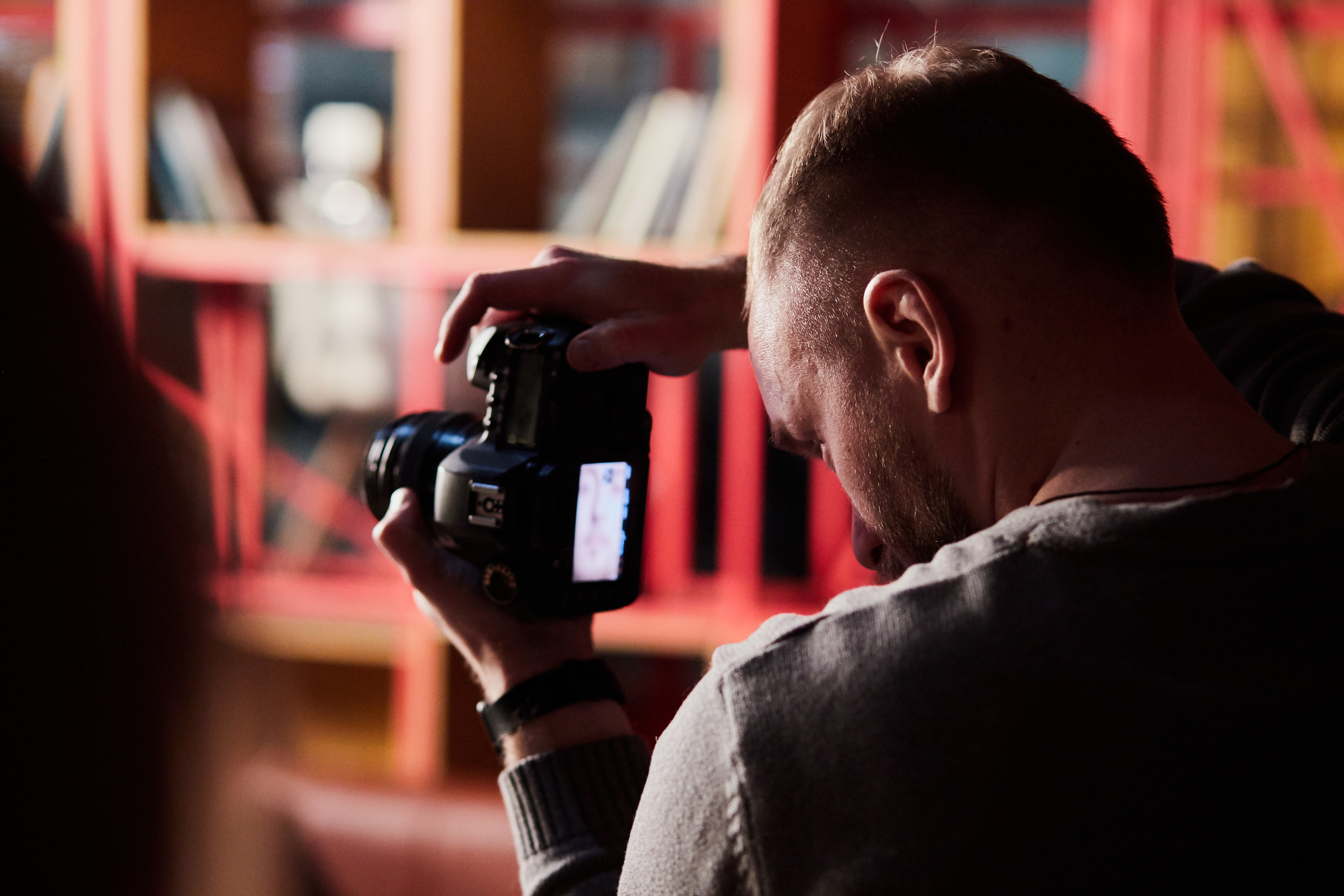 Закадровые съемки. Фотограф Алексей Яковлев