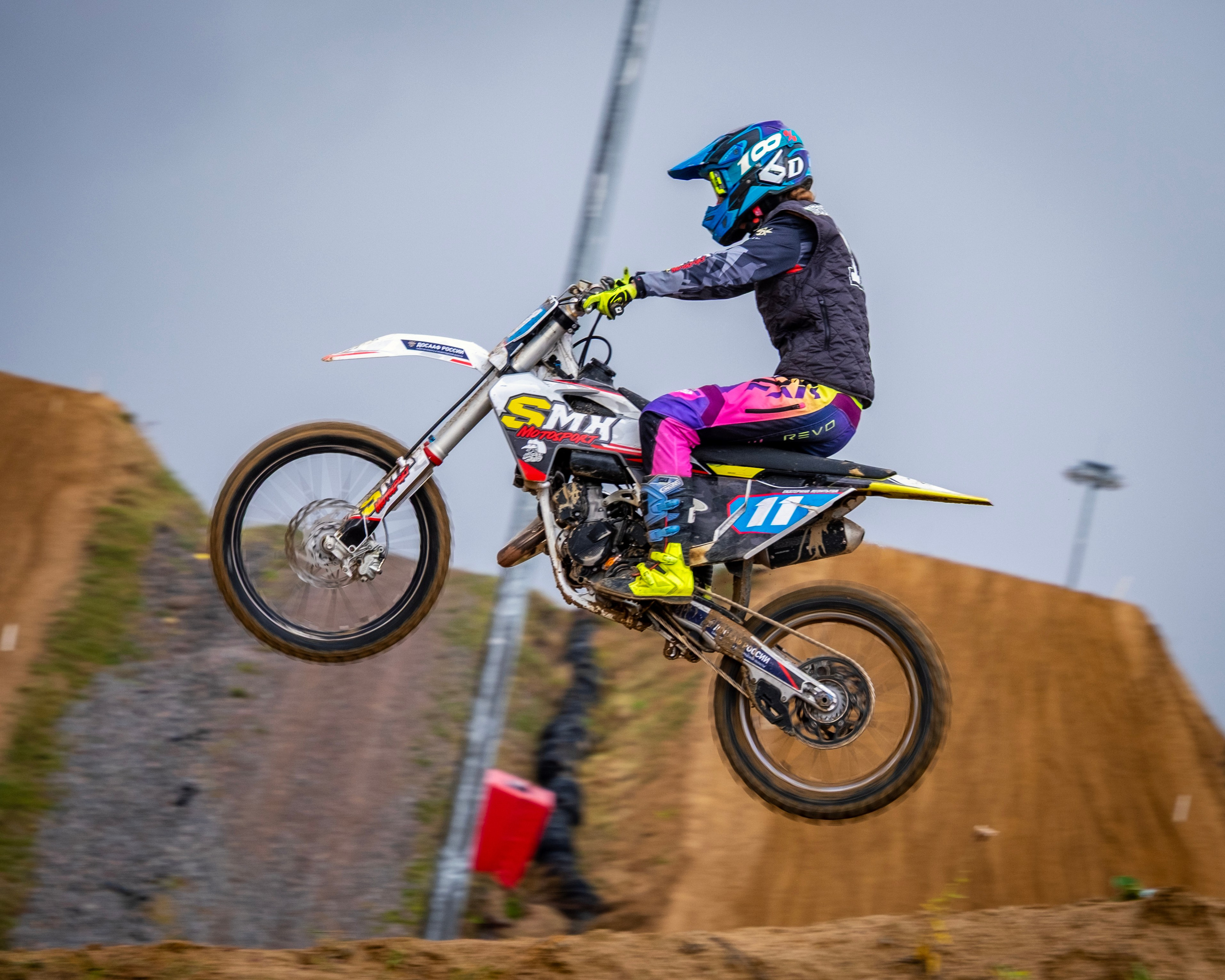 Мотокросс (Игора Драйв). Автомобильные фотографии и рисунки в Санкт-Петербурги Пашков Дмитрий