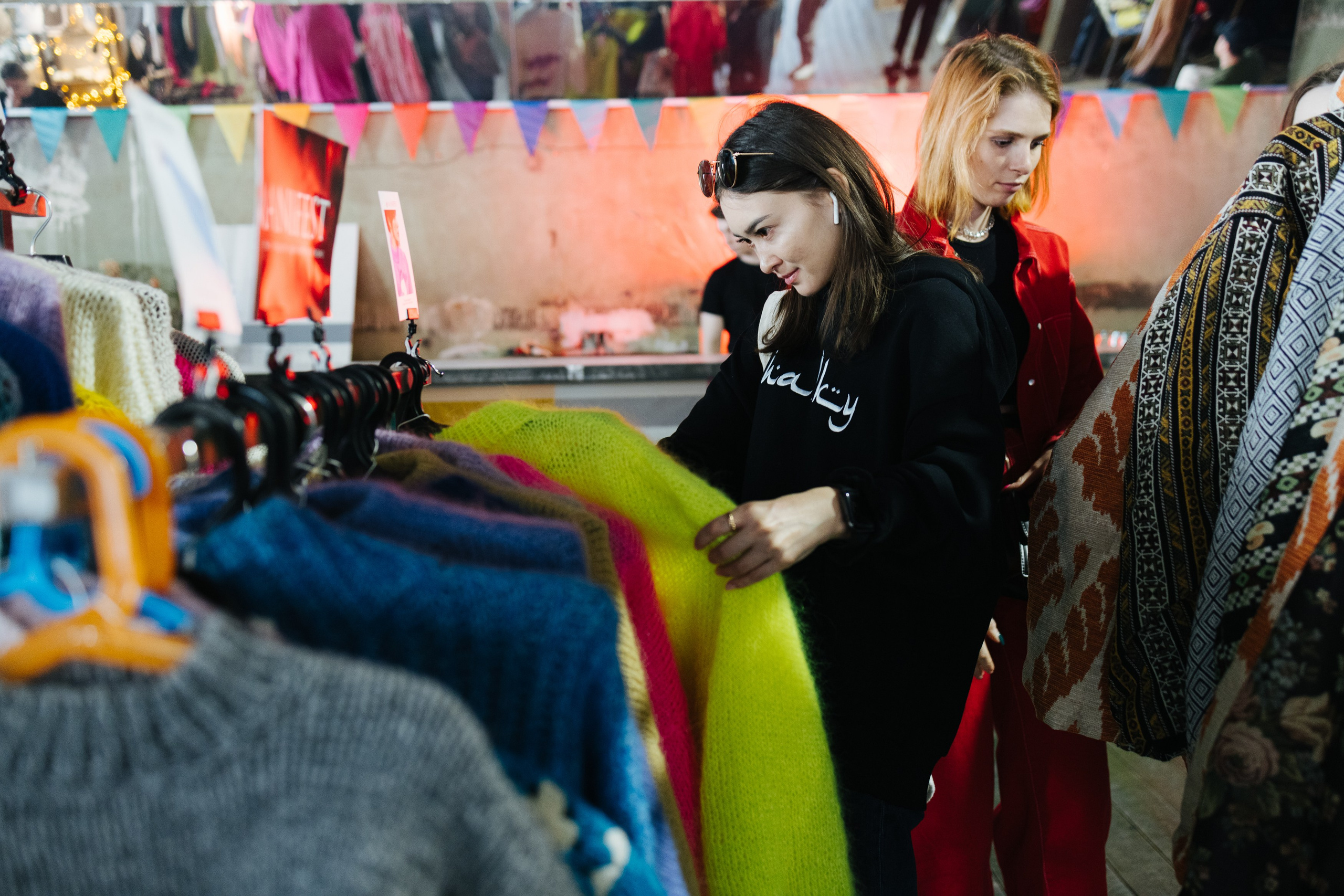 22–23 апреля 2023 в пространстве «Поле». Фотоотчеты «Ламбада-маркета»