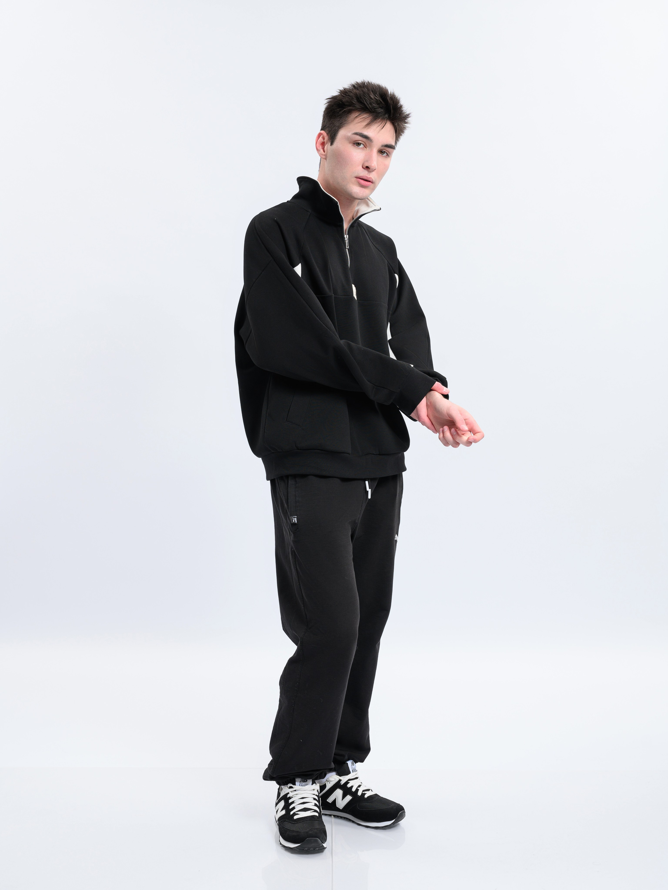 Каталог Мужчины. Студия рекламной и предметной съемки товаров WELKO Studio