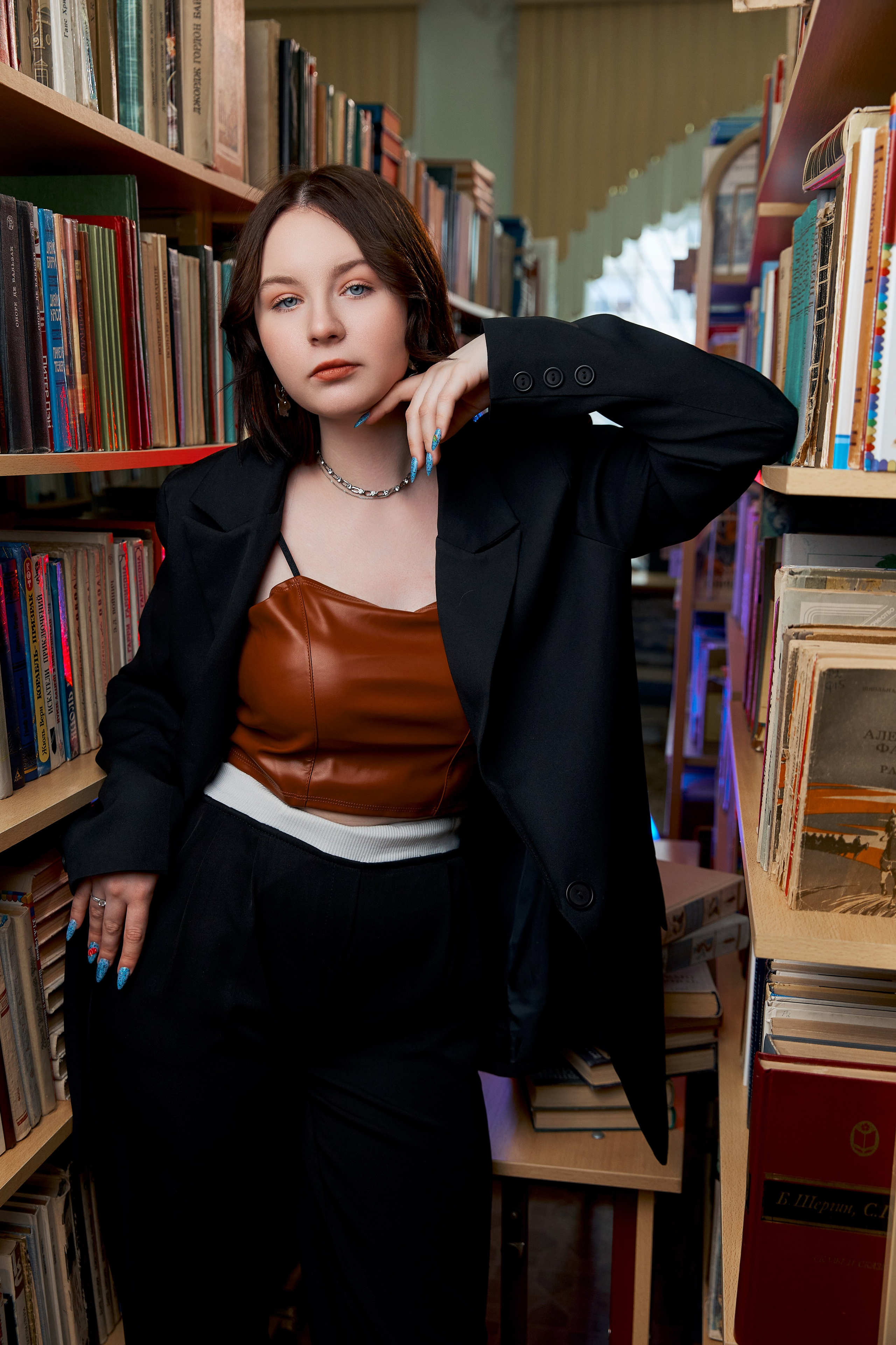 Старшие 9 — 11 классы. Выпускные альбомы в Рыбинске и Ярославле