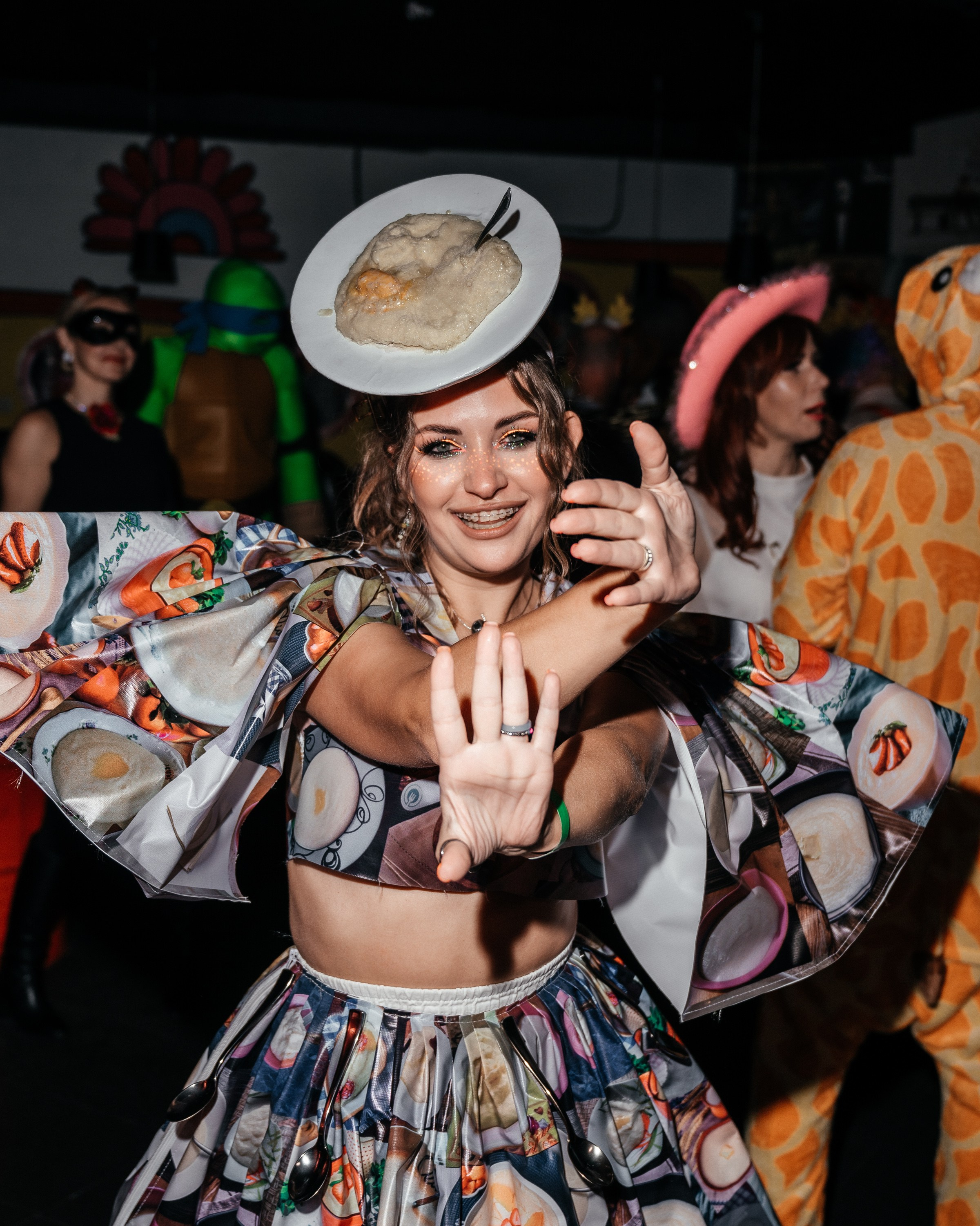 Репортажный фотограф на корпоратив и другие мероприятия. Свадебный и семейный фотограф в Краснодаре Марина Стёпа