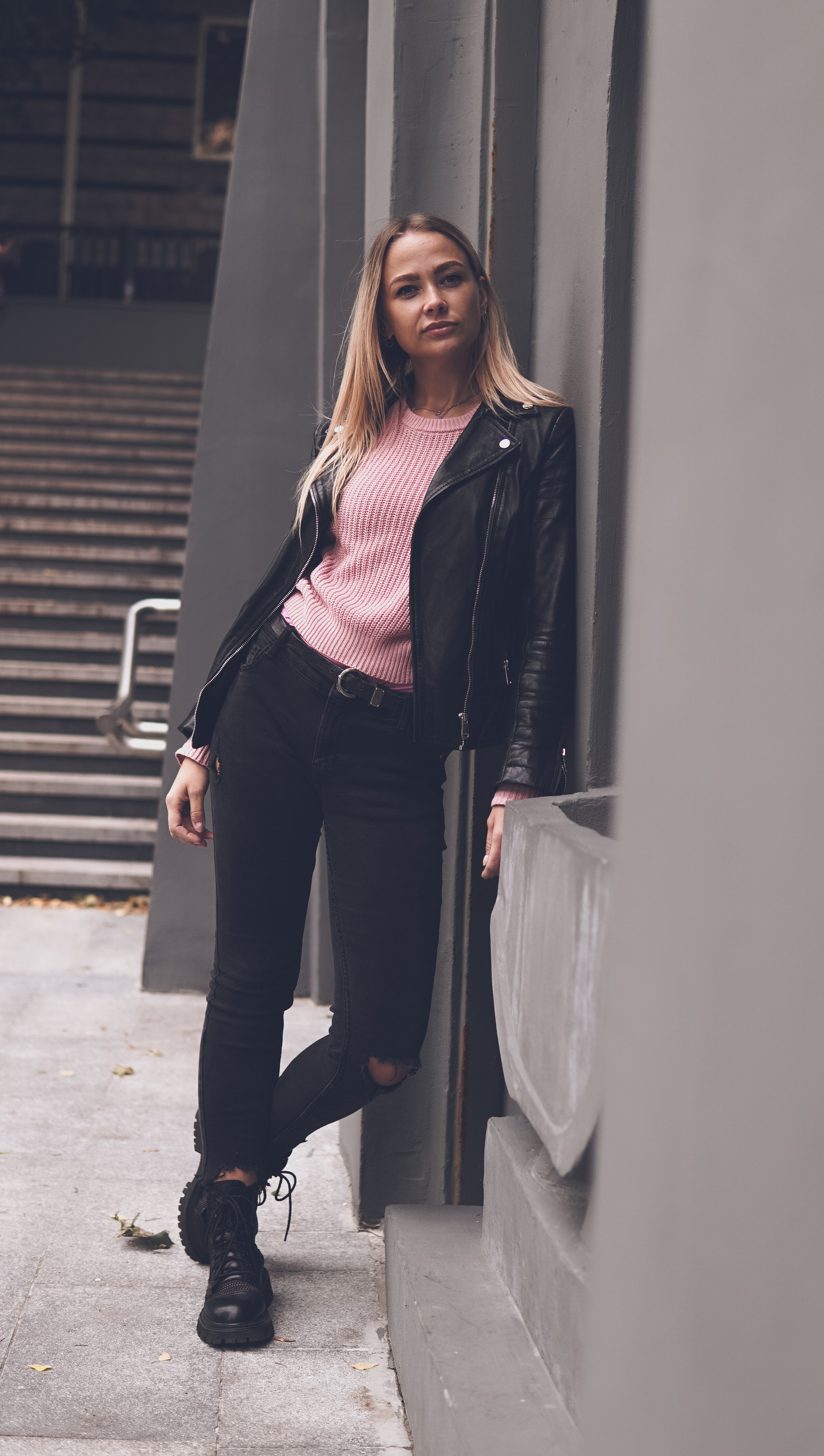 Юля. Фотографирую женщин, мужчин и их отношения