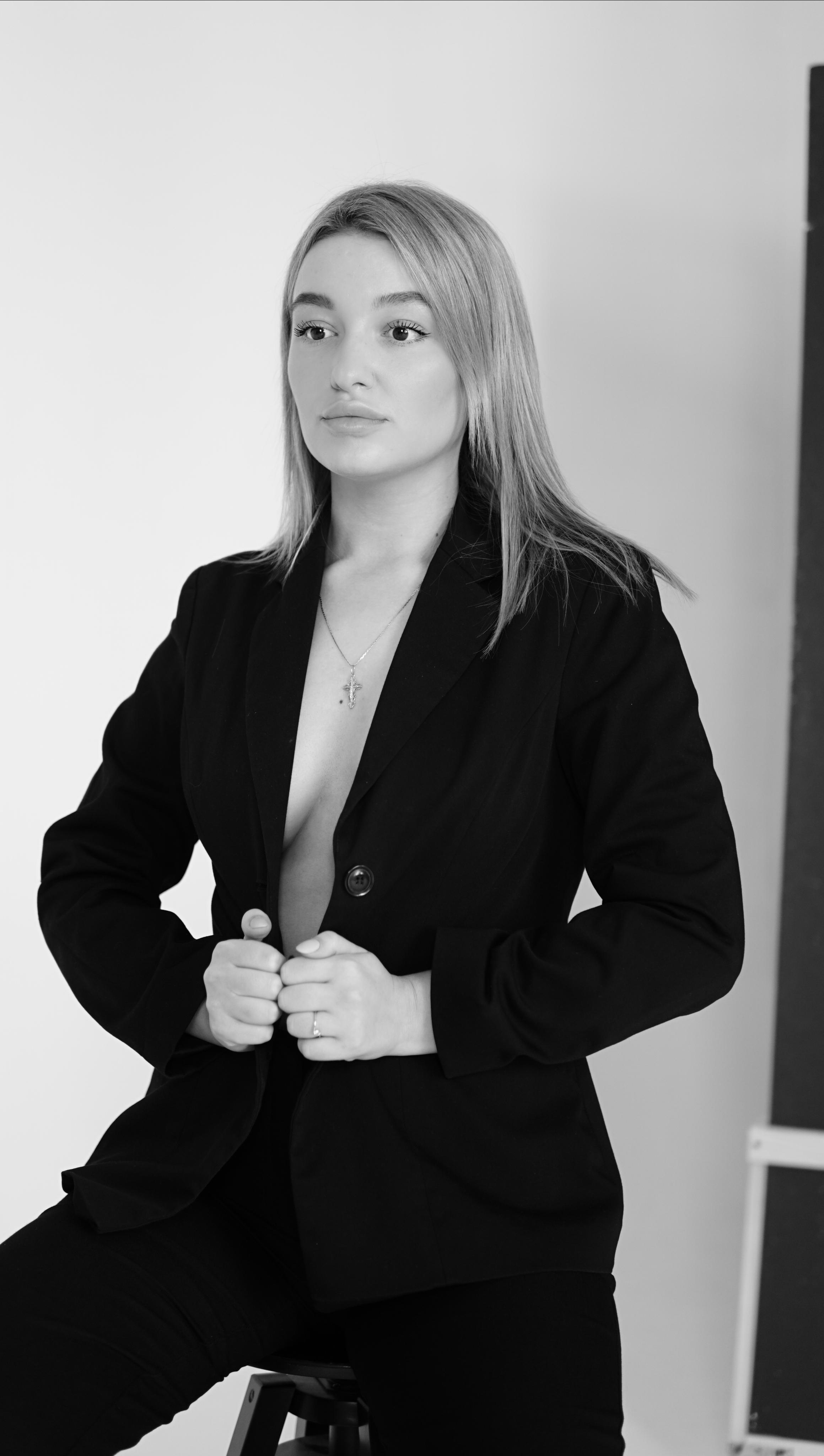 Дарья. Фотографирую женщин, мужчин и их отношения