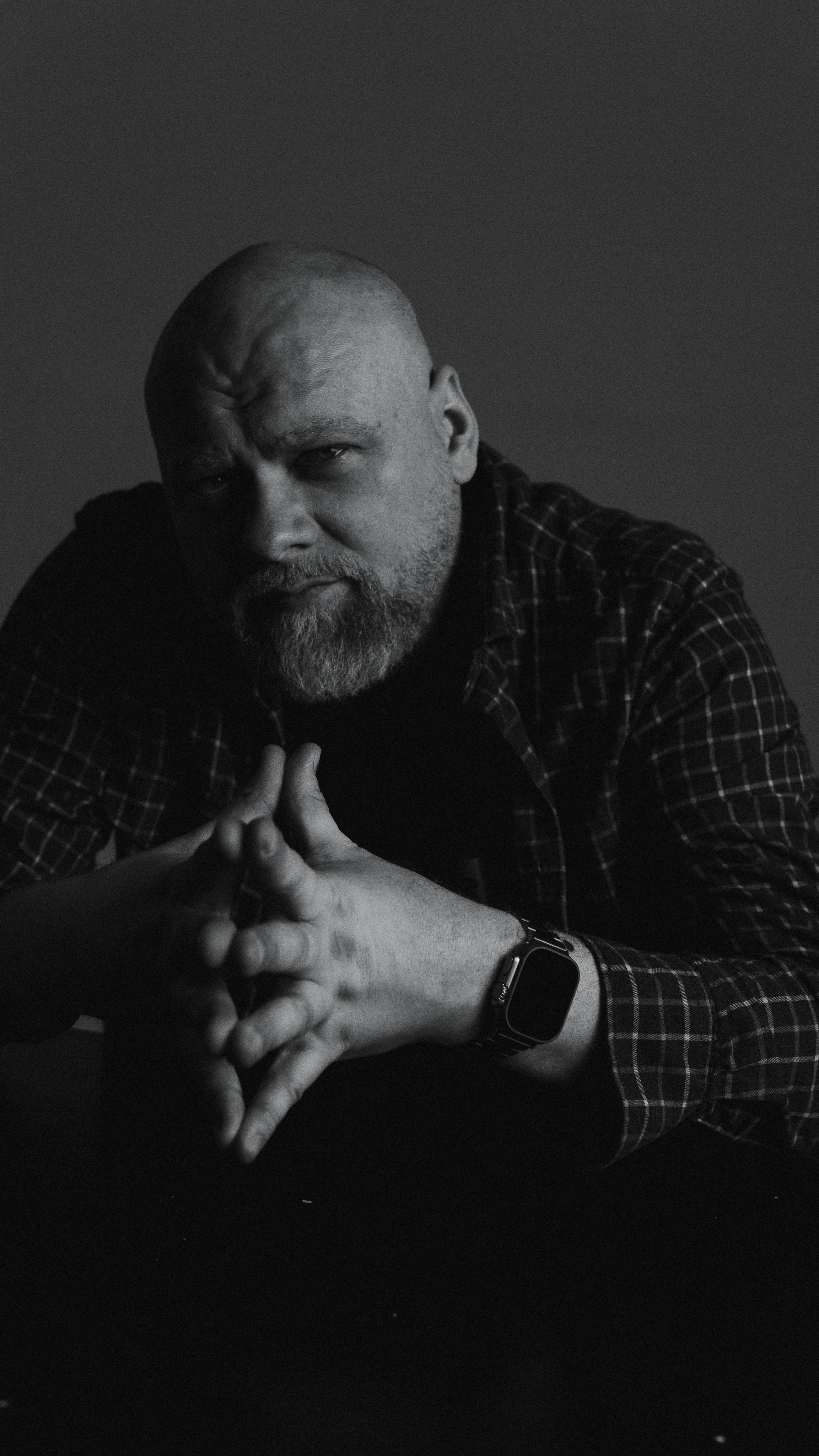 Сергей. Фотографирую женщин, мужчин и их отношения