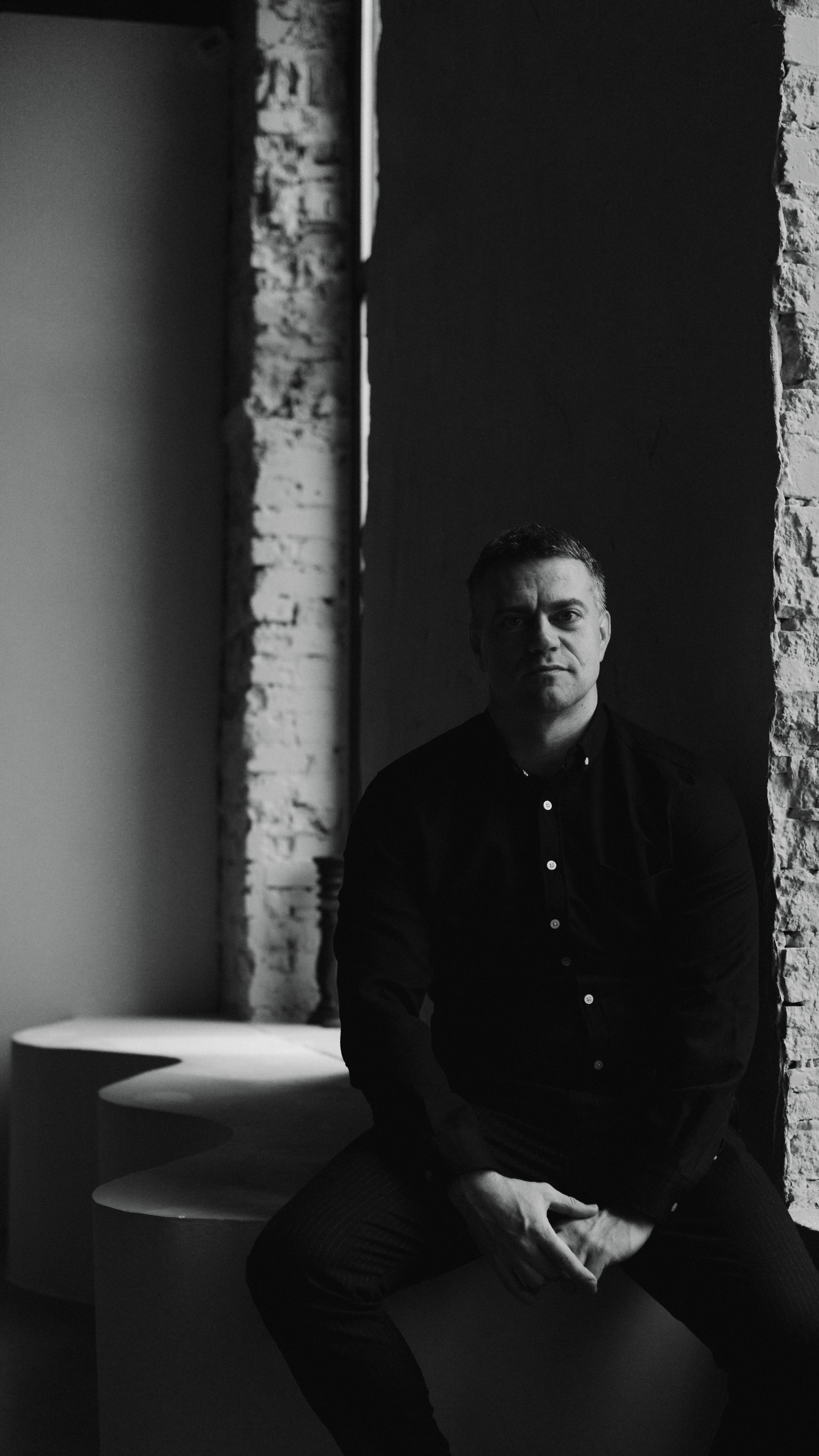 Виталий. Фотографирую женщин, мужчин и их отношения