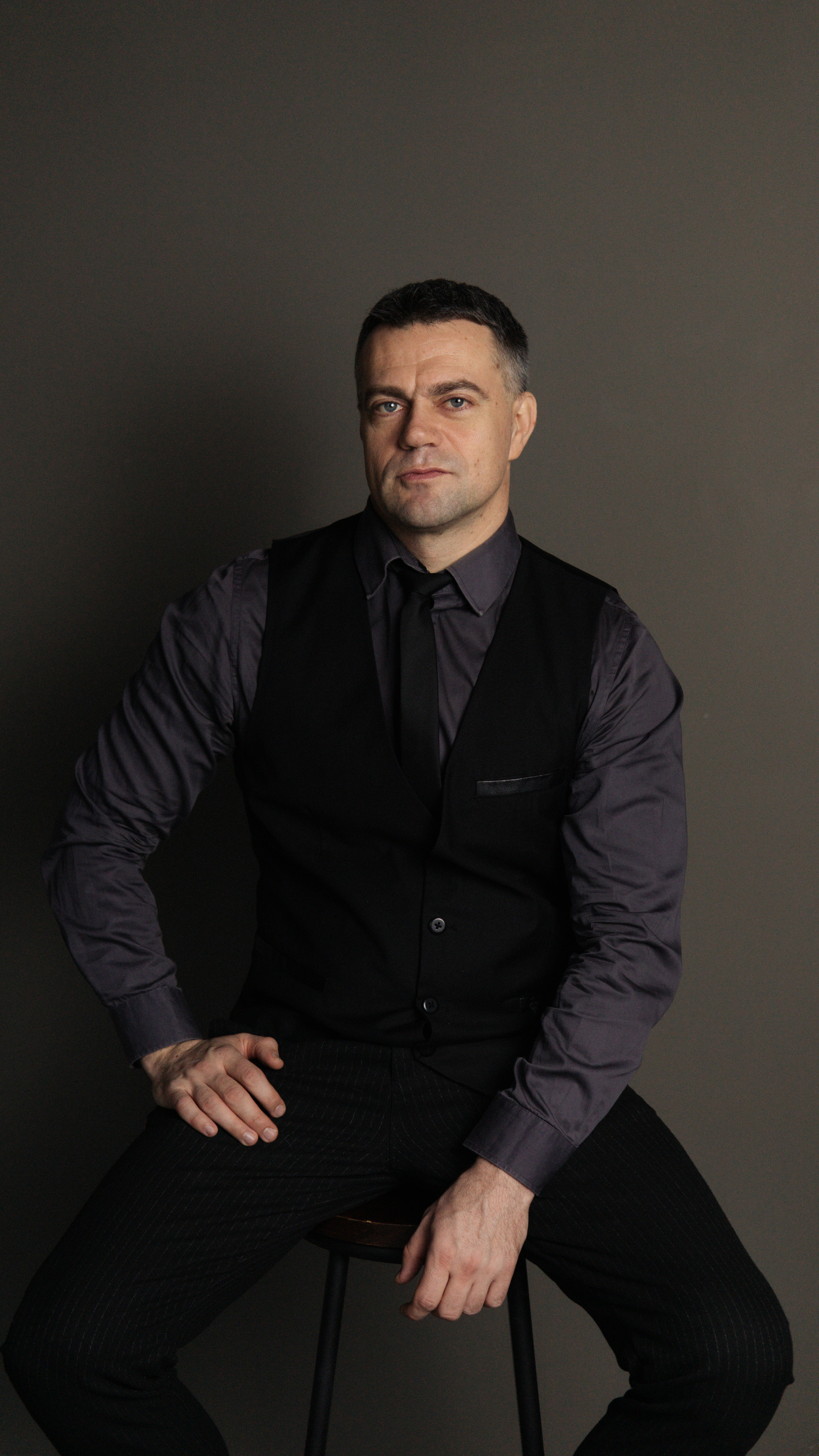 Виталий. Фотографирую женщин, мужчин и их отношения