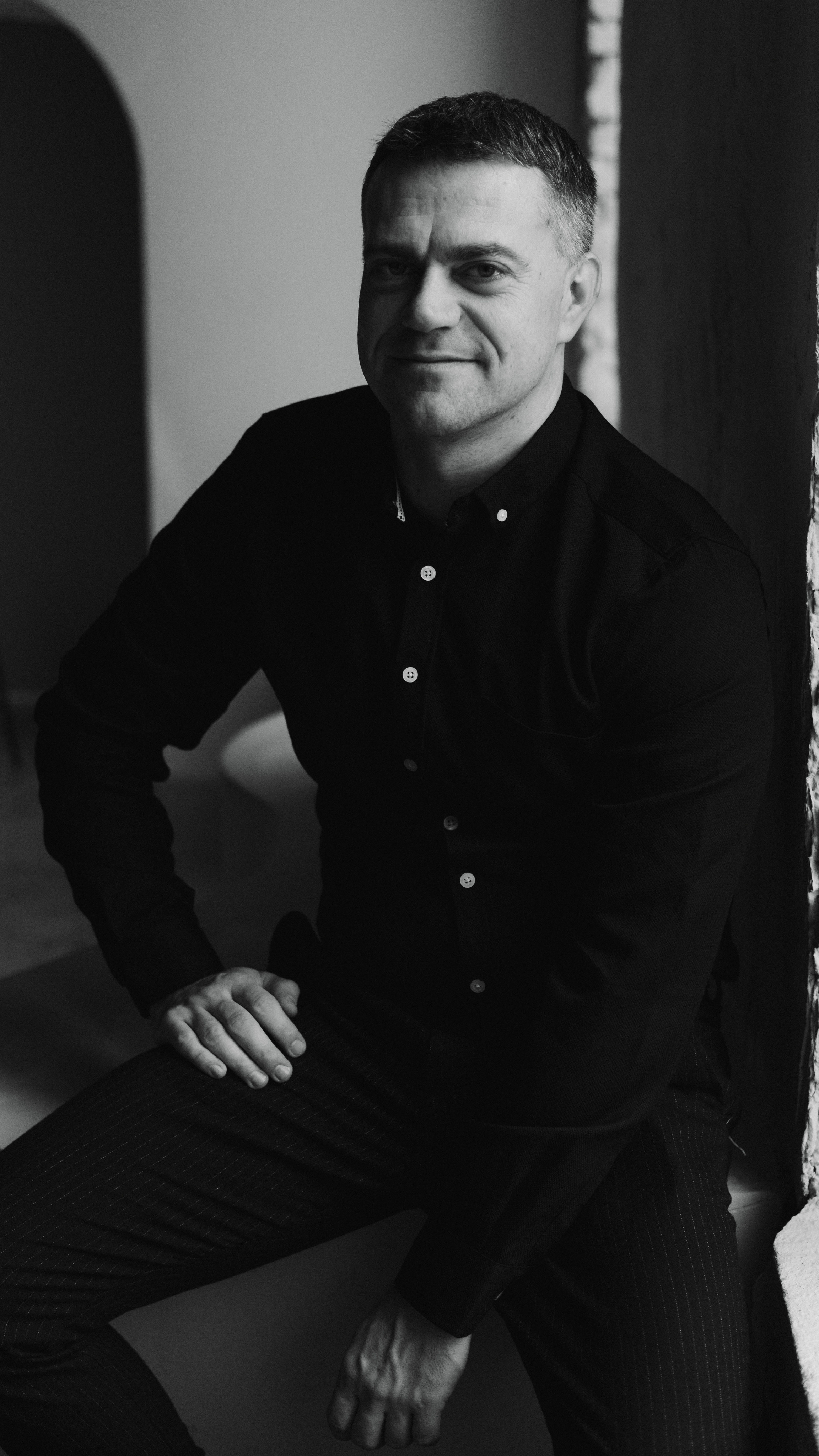 Виталий. Фотографирую женщин, мужчин и их отношения