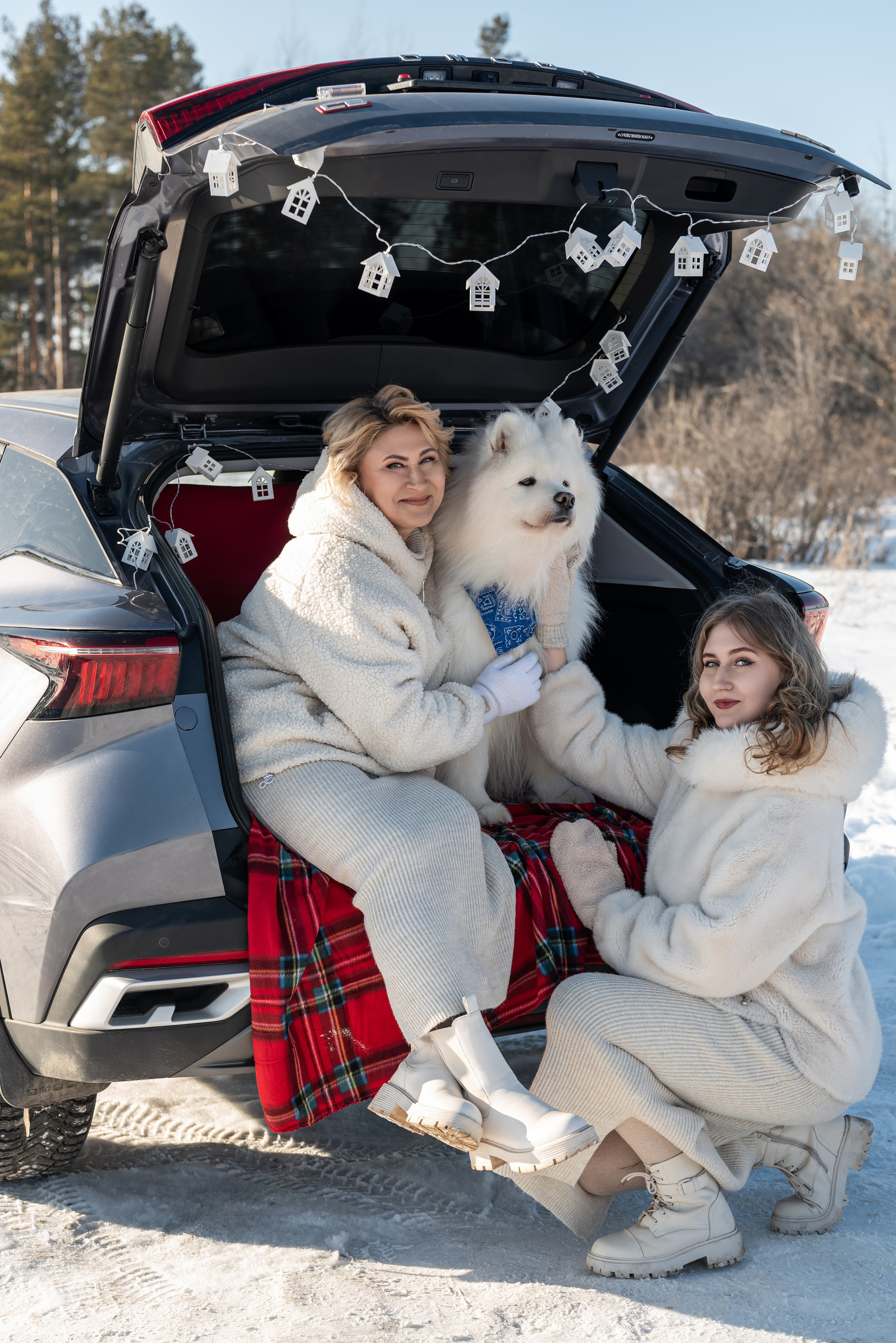 Фотопроект с Платоном и машиной на улице. Фотограф в городе Салават