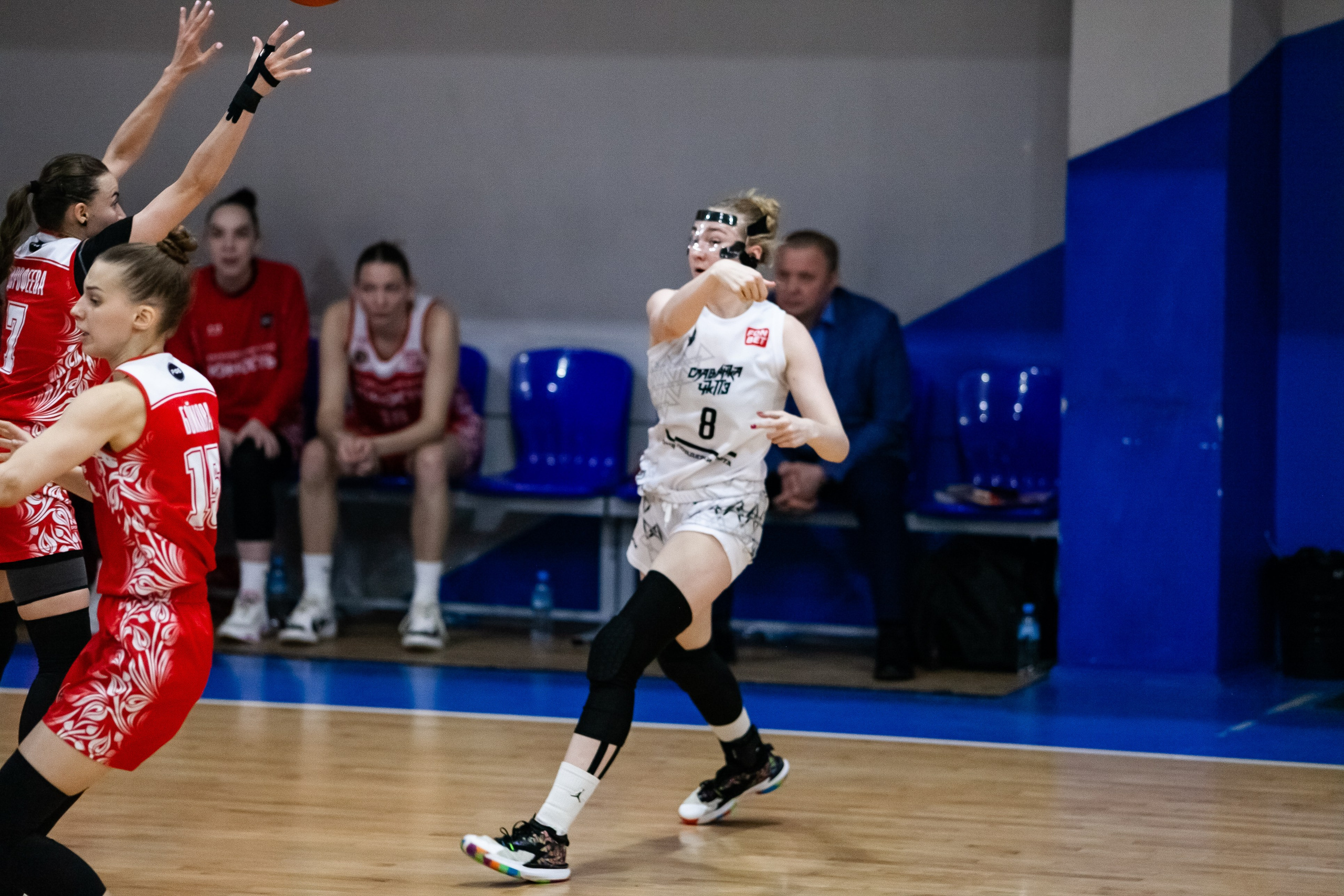 Славянка — Юность. Фотография