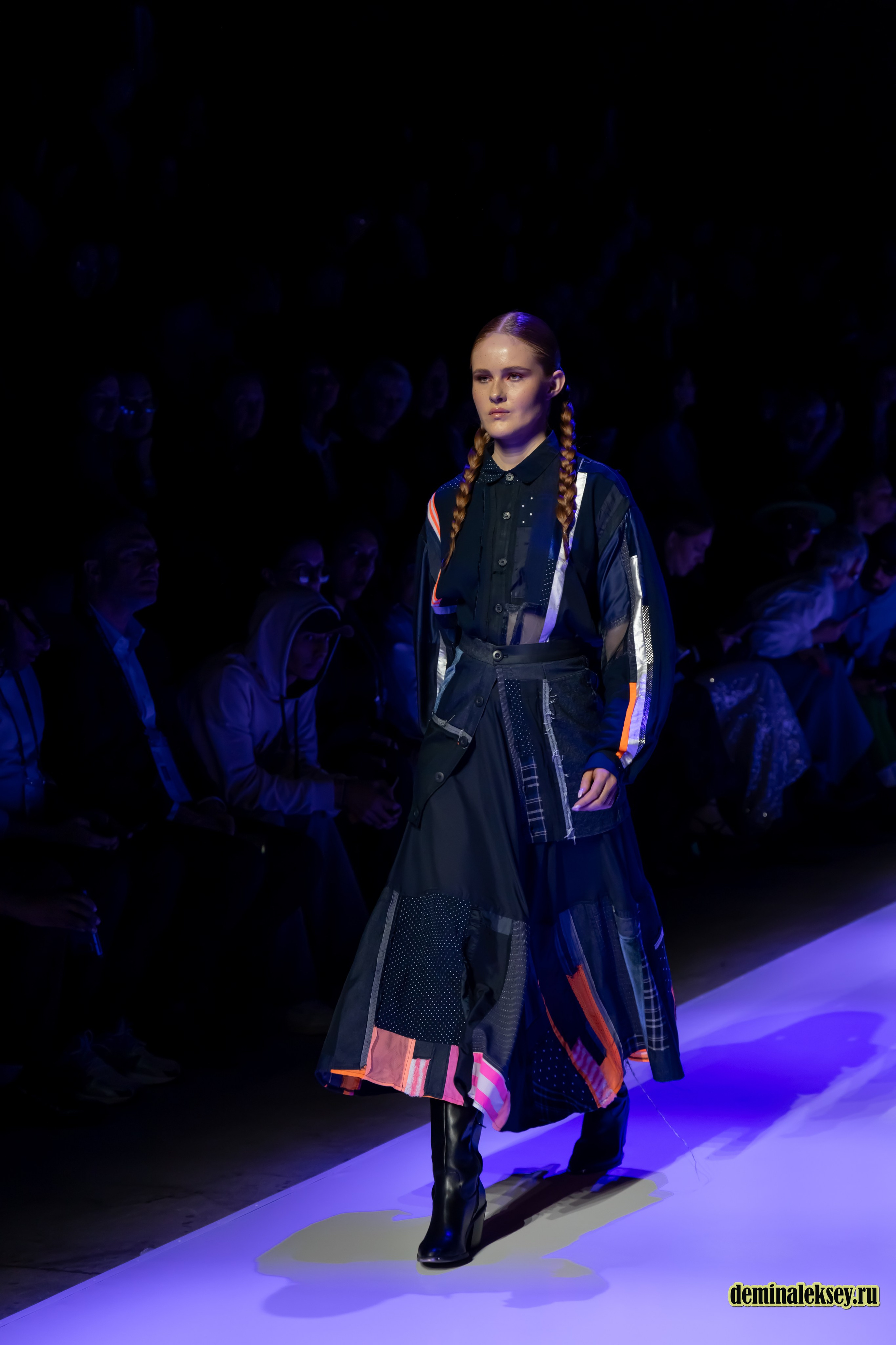 Московская неделя моды 2024 4 октября дизайнер RAEGITAZORO Индонезия. Репортажный, семейный и студийный фотограф в Москве Демин Алексей
