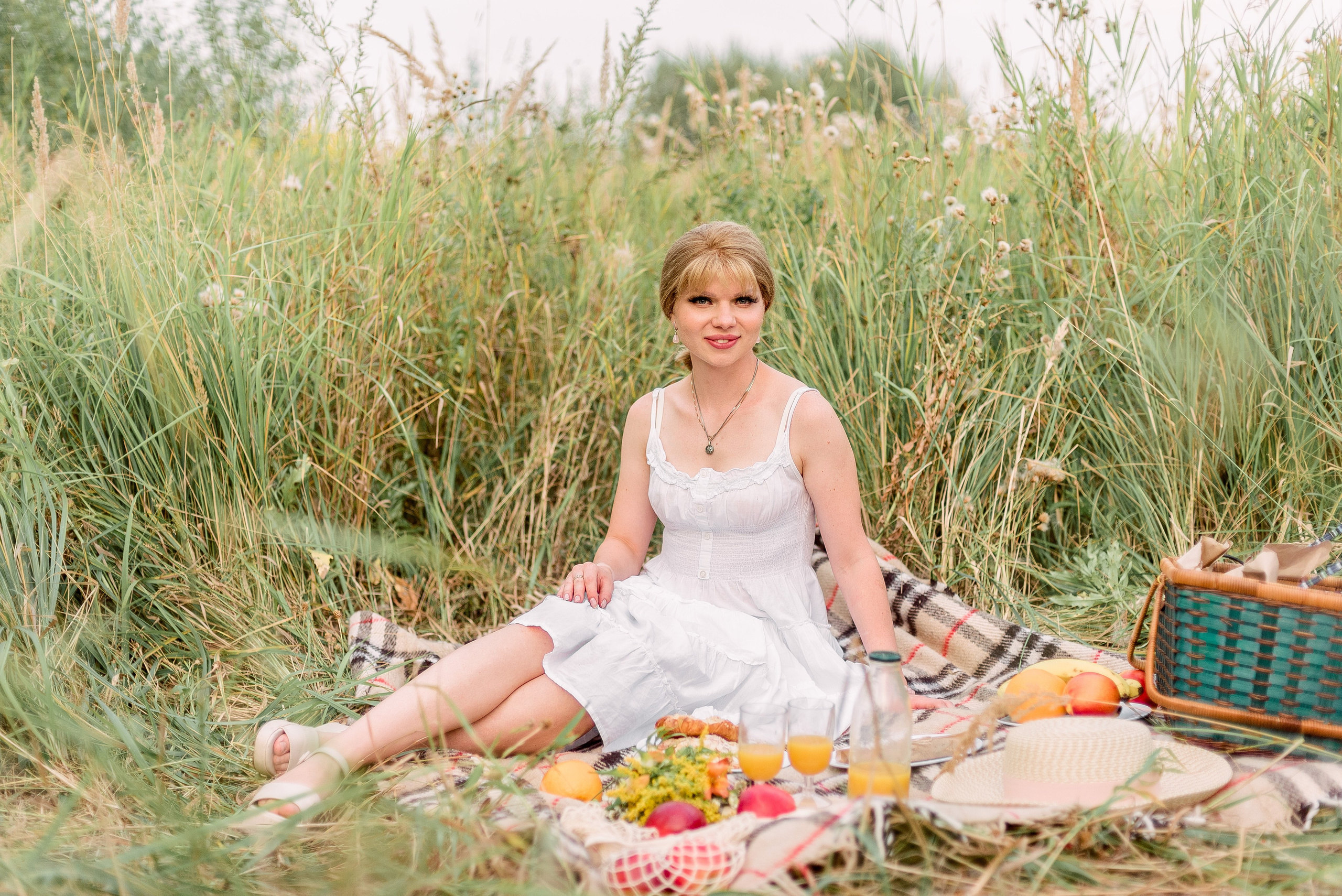 В поле. Фотограф Юлия Попова