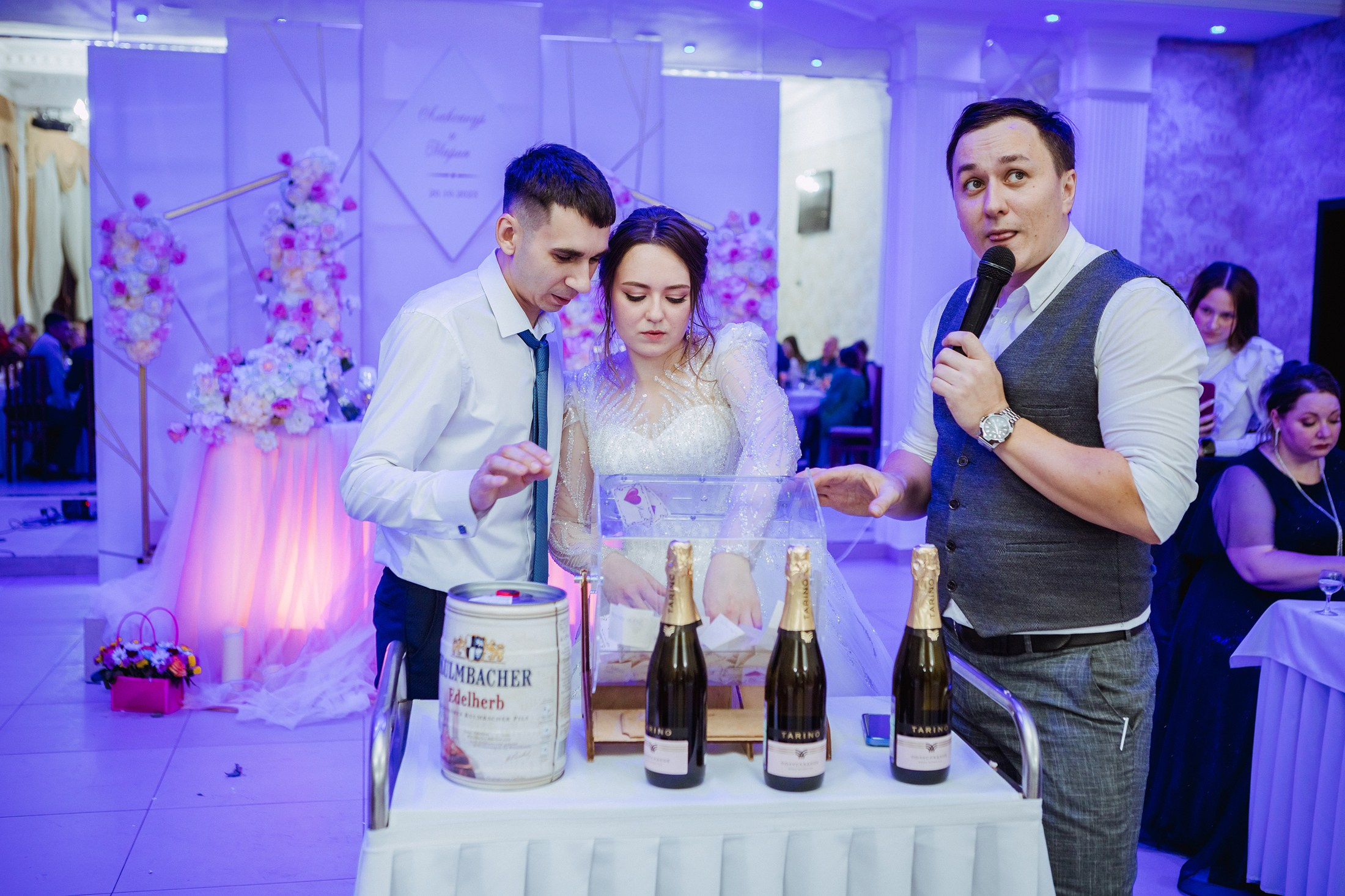 Александр и Мария. Фотографы в городе Волгограде — Людмила Агеева и Алексей Околелов