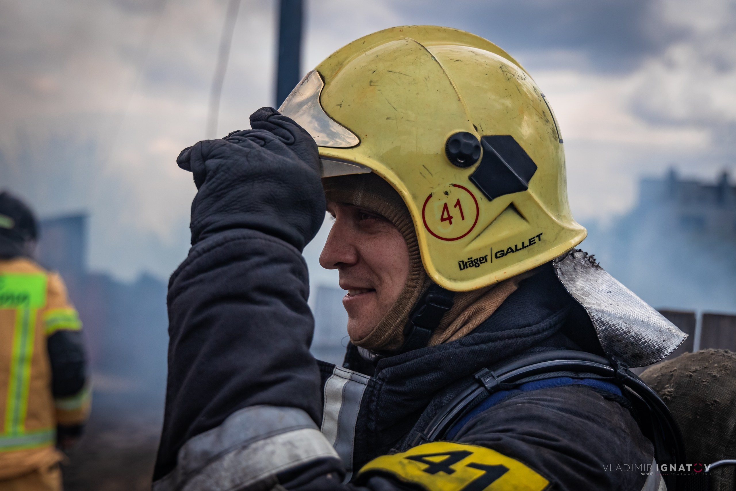 Пожарный репортёр Барнаул. Репортажный фотограф в Барнауле Владимир Игнатов