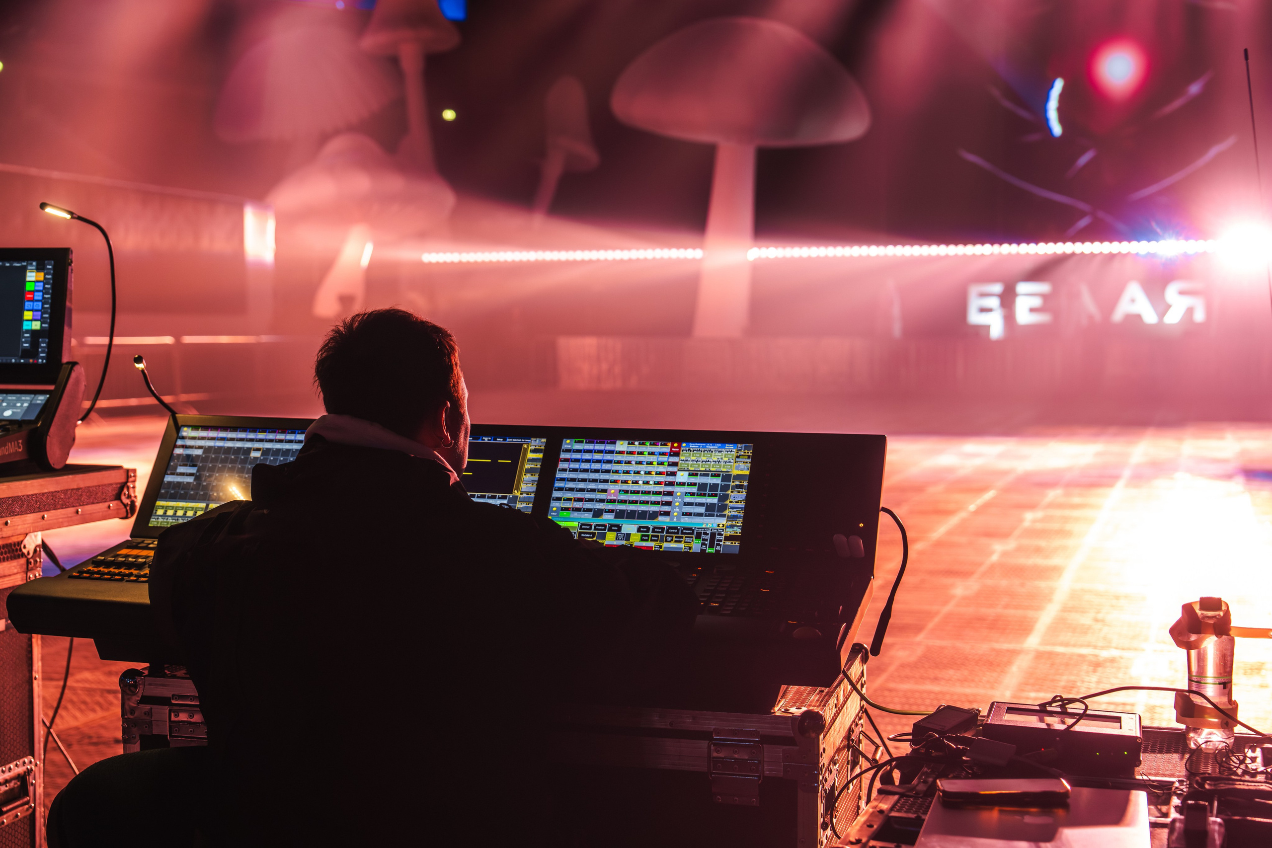 БЕЛАЯ 2025. Святослав Буньков | фотограф