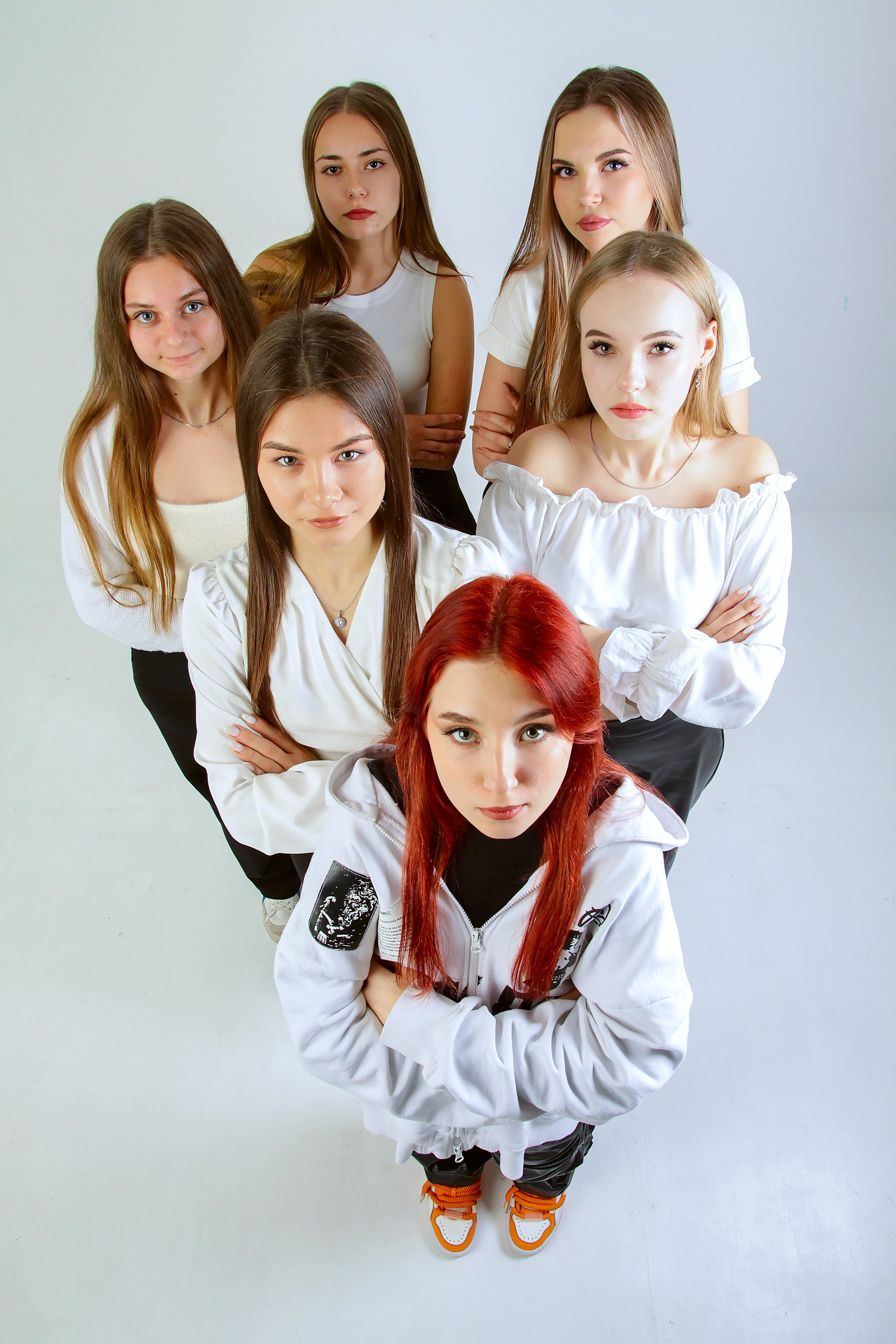 ФОТОСЕССИЯ ДЛЯ ВЫПУСКНИКОВ 35 ШКОЛЫ Г. ТАГАНРОГА. Выпускные альбомы в Таганроге и Ростовской Области